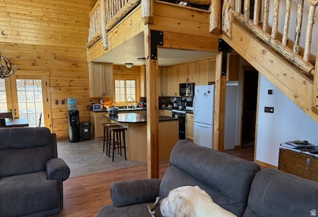 SUNDANCE WEST - Residential