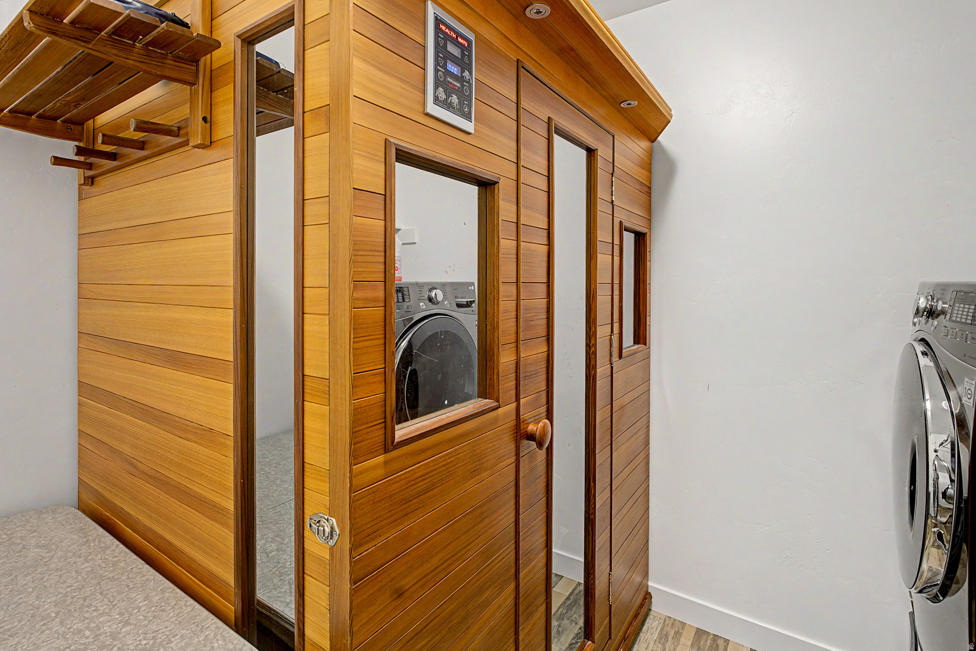 OSPREY POINT - Residential