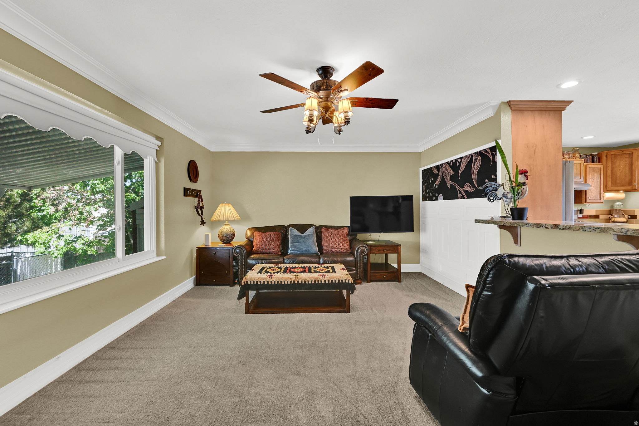 TOWN AND COUNTRY - Residential