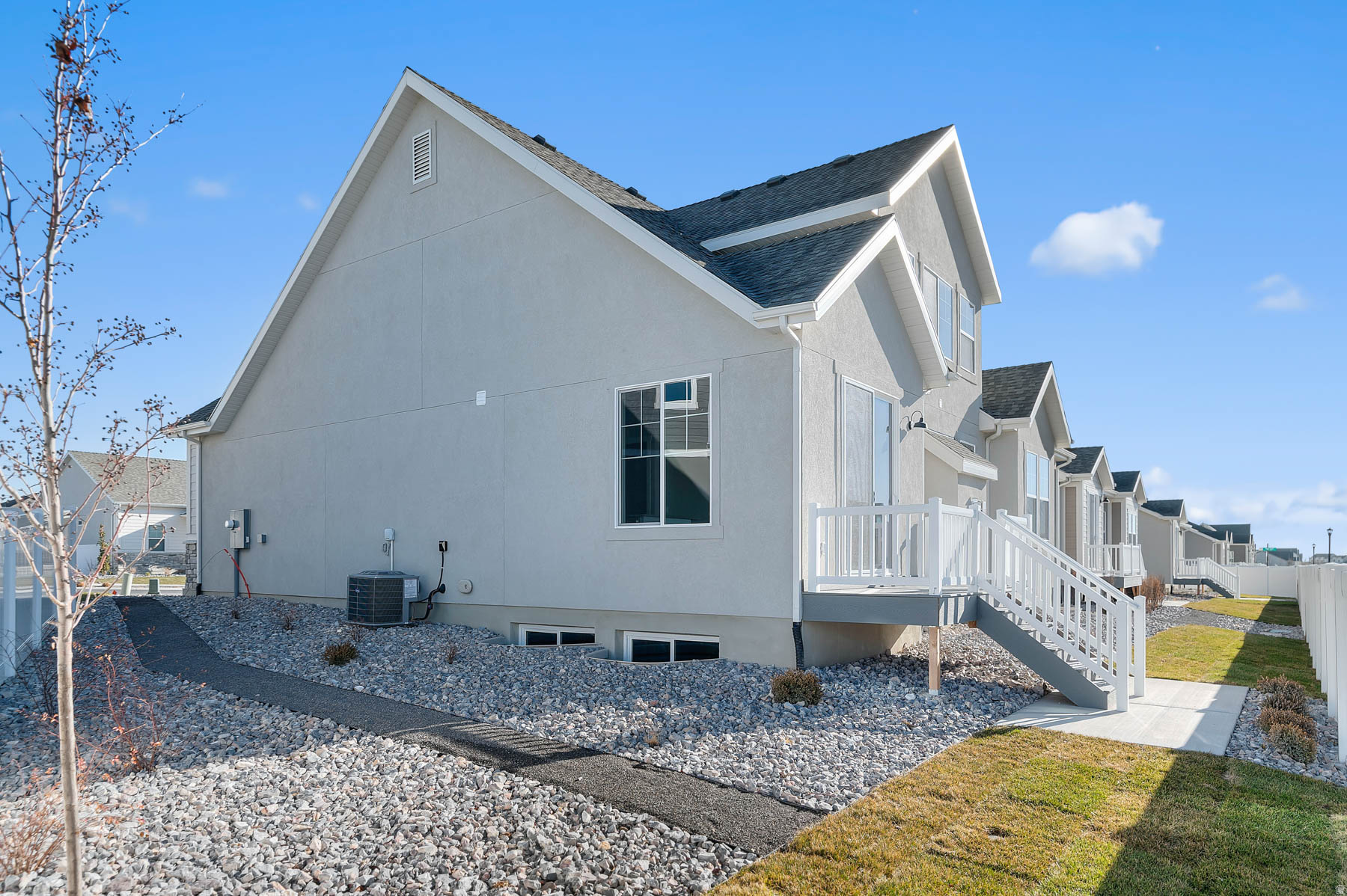 OVERLAND GARDENS D178 - Residential
