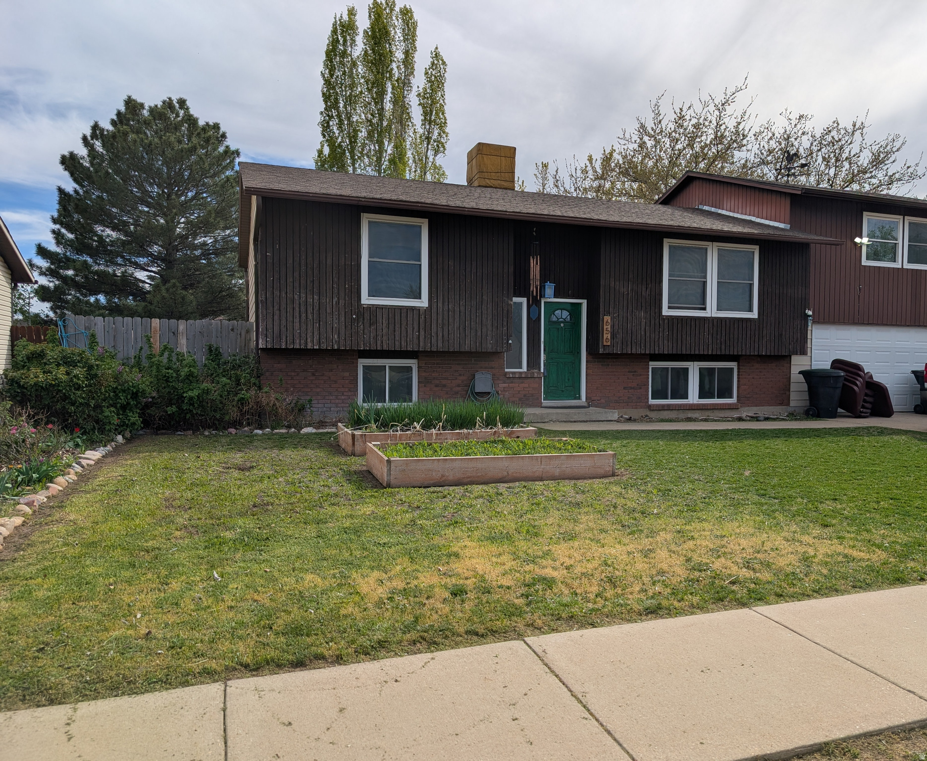 GREEN HILLS ACRES - Residential