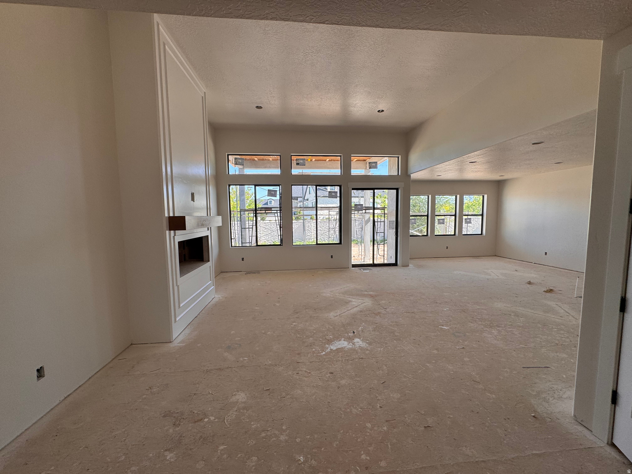 ESTATES AT MAJOR FARMS - Residential
