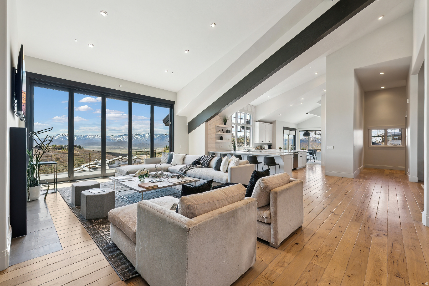BUFFALO JUMP - Residential