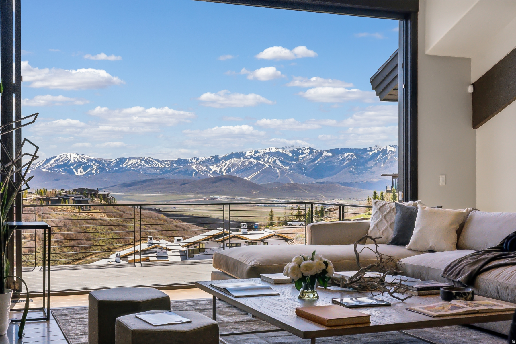 BUFFALO JUMP - Residential