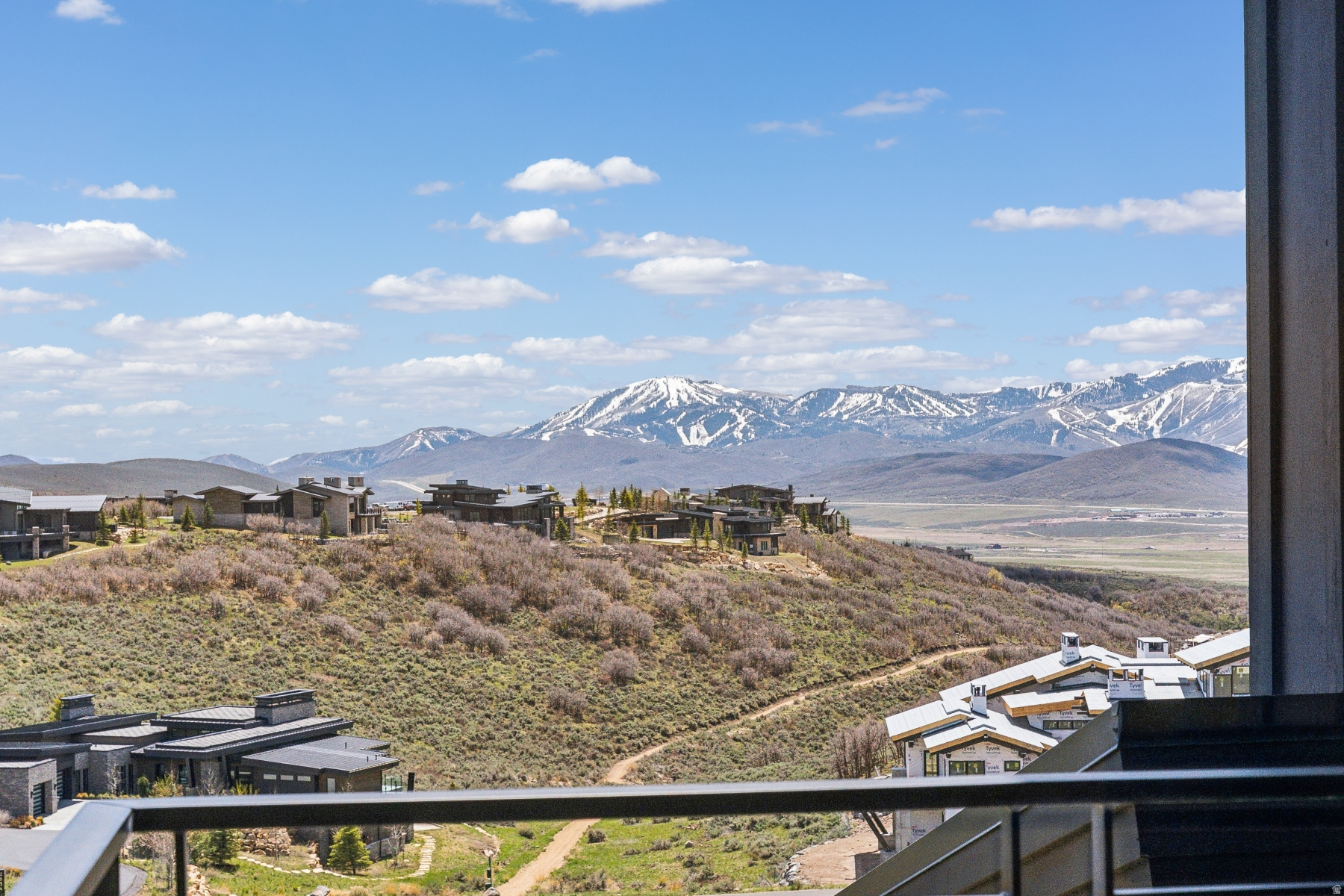 BUFFALO JUMP - Residential