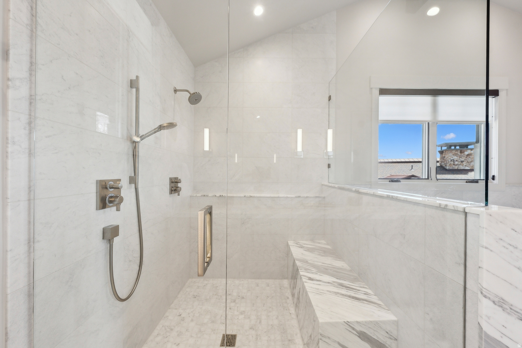 BUFFALO JUMP - Residential
