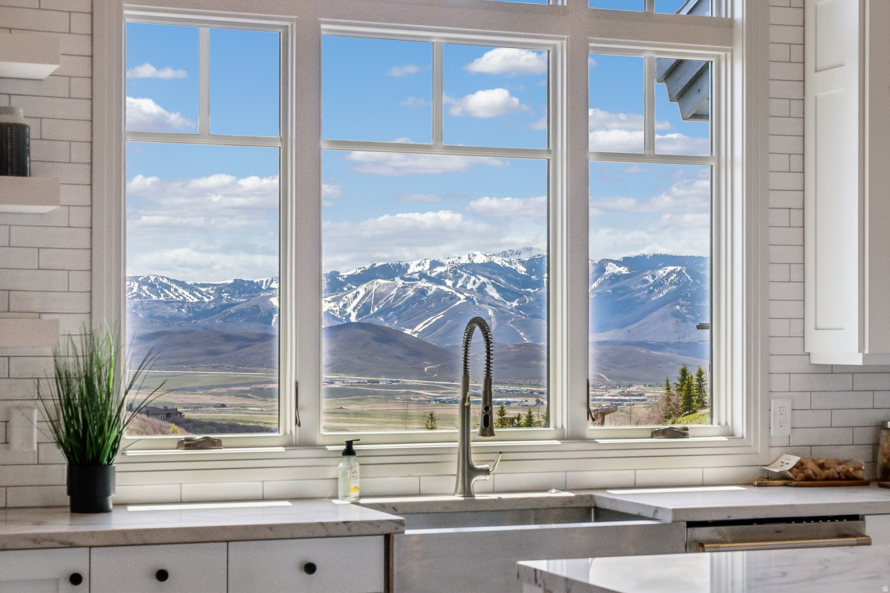 BUFFALO JUMP - Residential