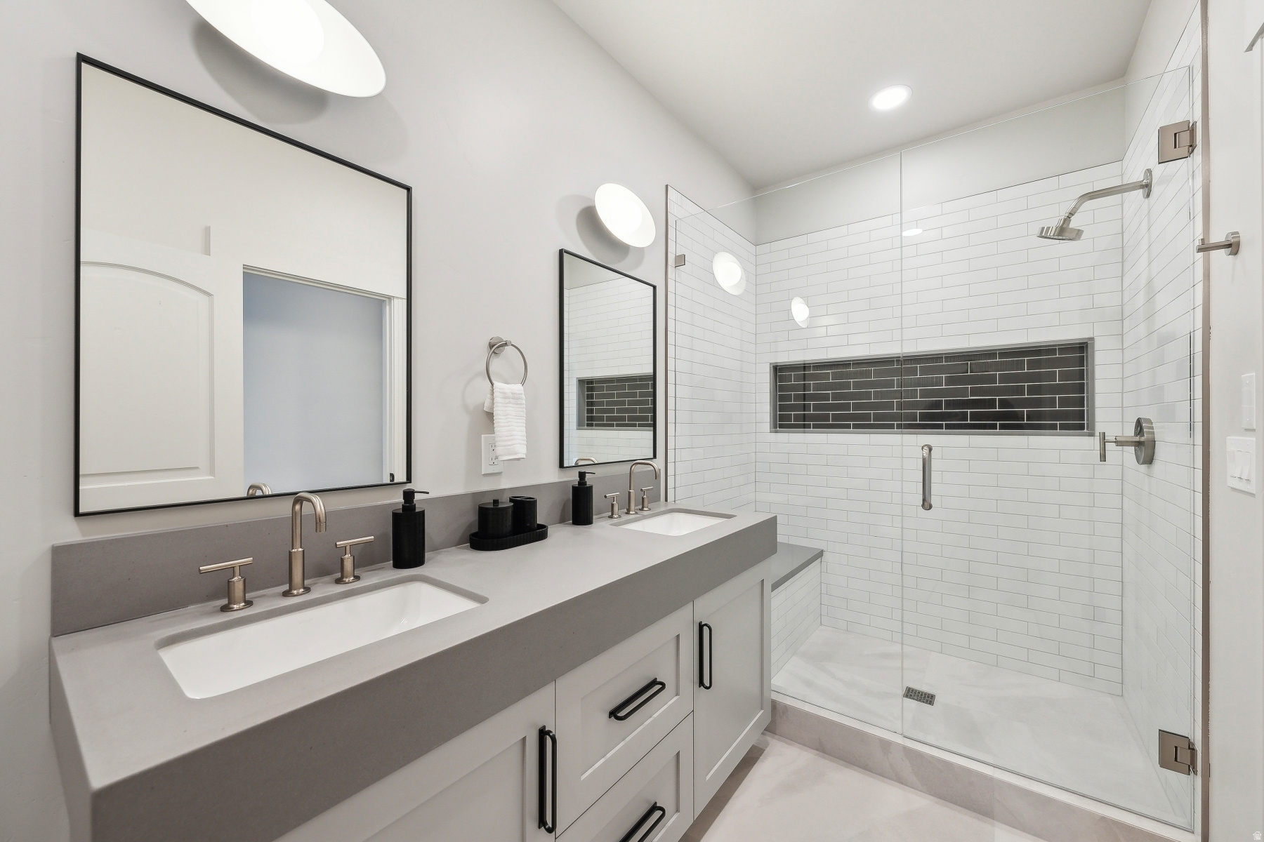 BUFFALO JUMP - Residential