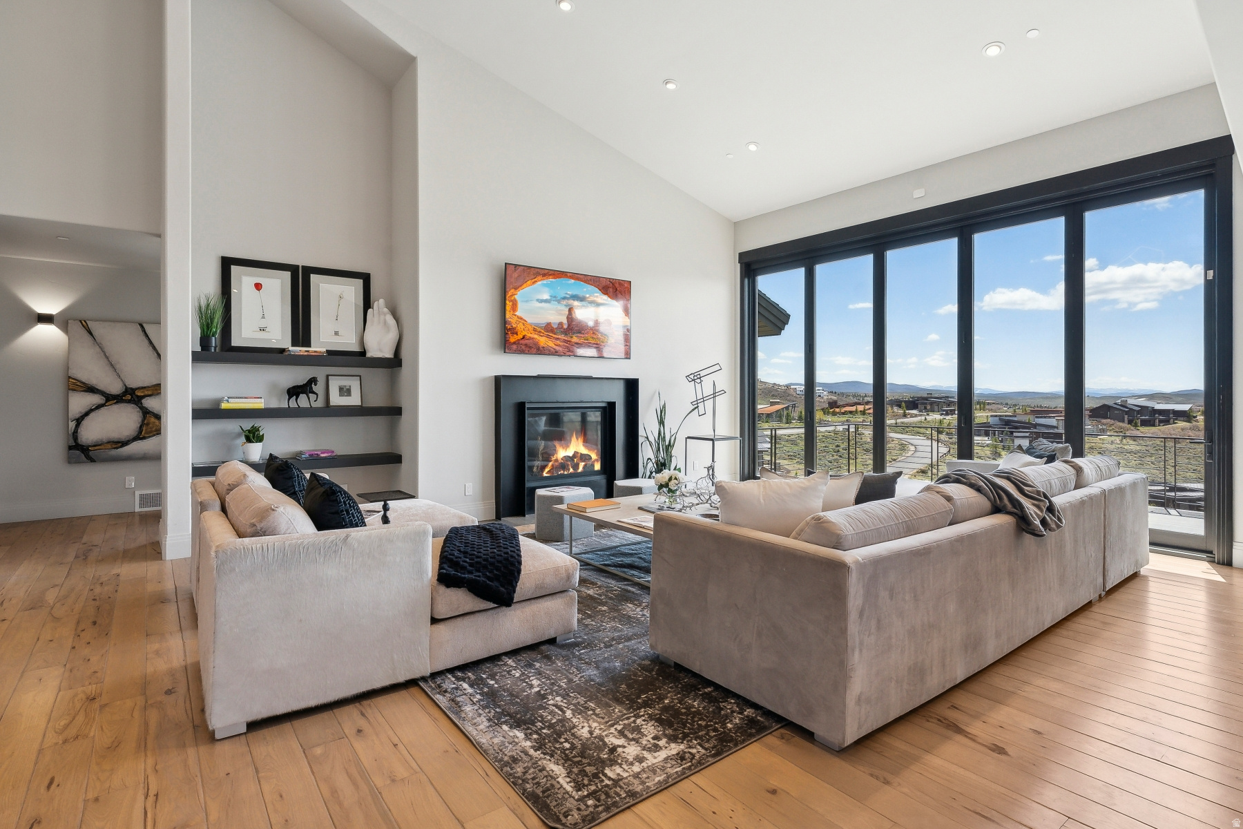 BUFFALO JUMP - Residential