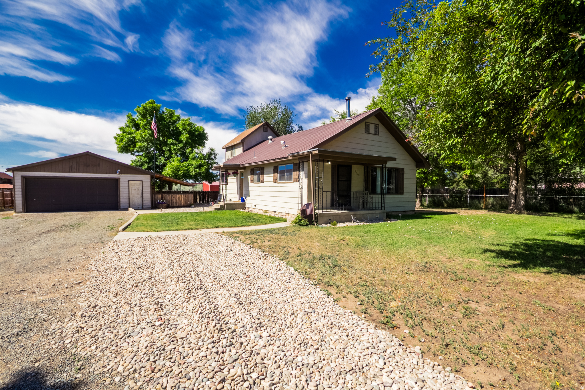 Country living at its finest,  Nestled on 5 irrigated acres, this charming 3 bedroom, 1 bathroom home offers the perfect blend of comfort, space, and rural lifestyle.  The property is fully set up for horses, providing ample room for riding, grazing, and enjoying the outdoors. Square footage figures are provided as a courtesy estimate only and were obtained from previous listing.  Buyer is advised to obtain an independent measurement.