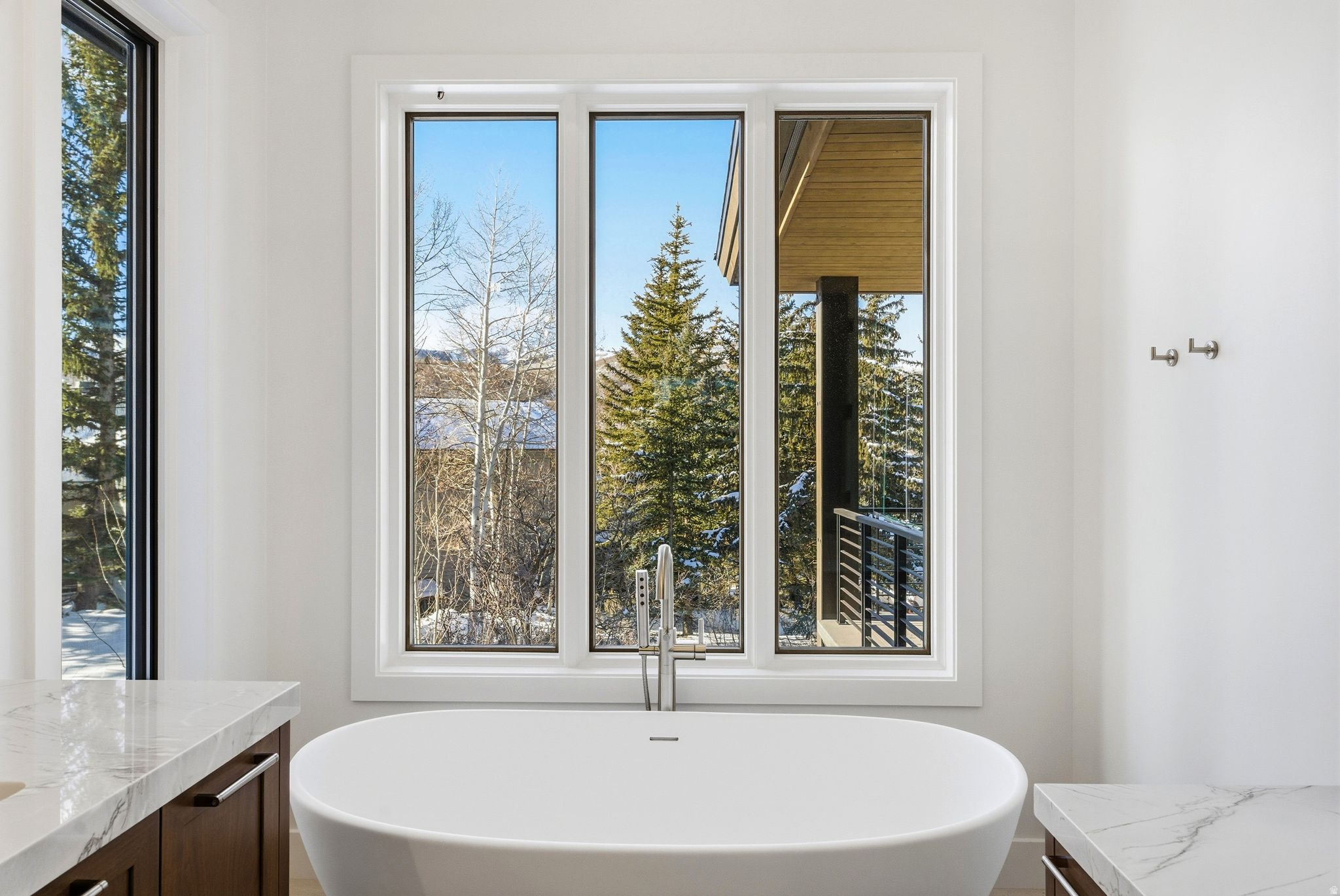 THE OAKS - Residential