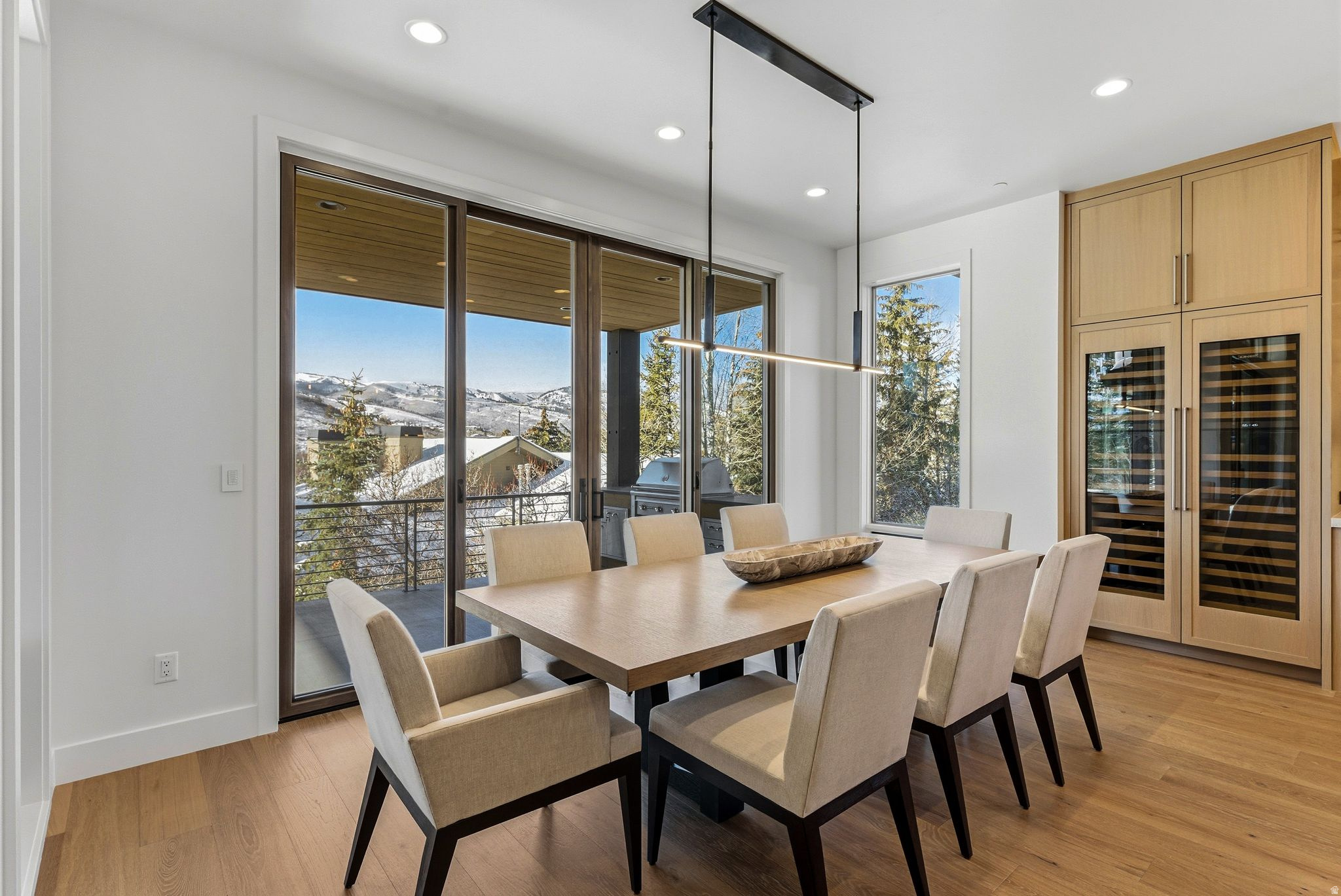 THE OAKS - Residential