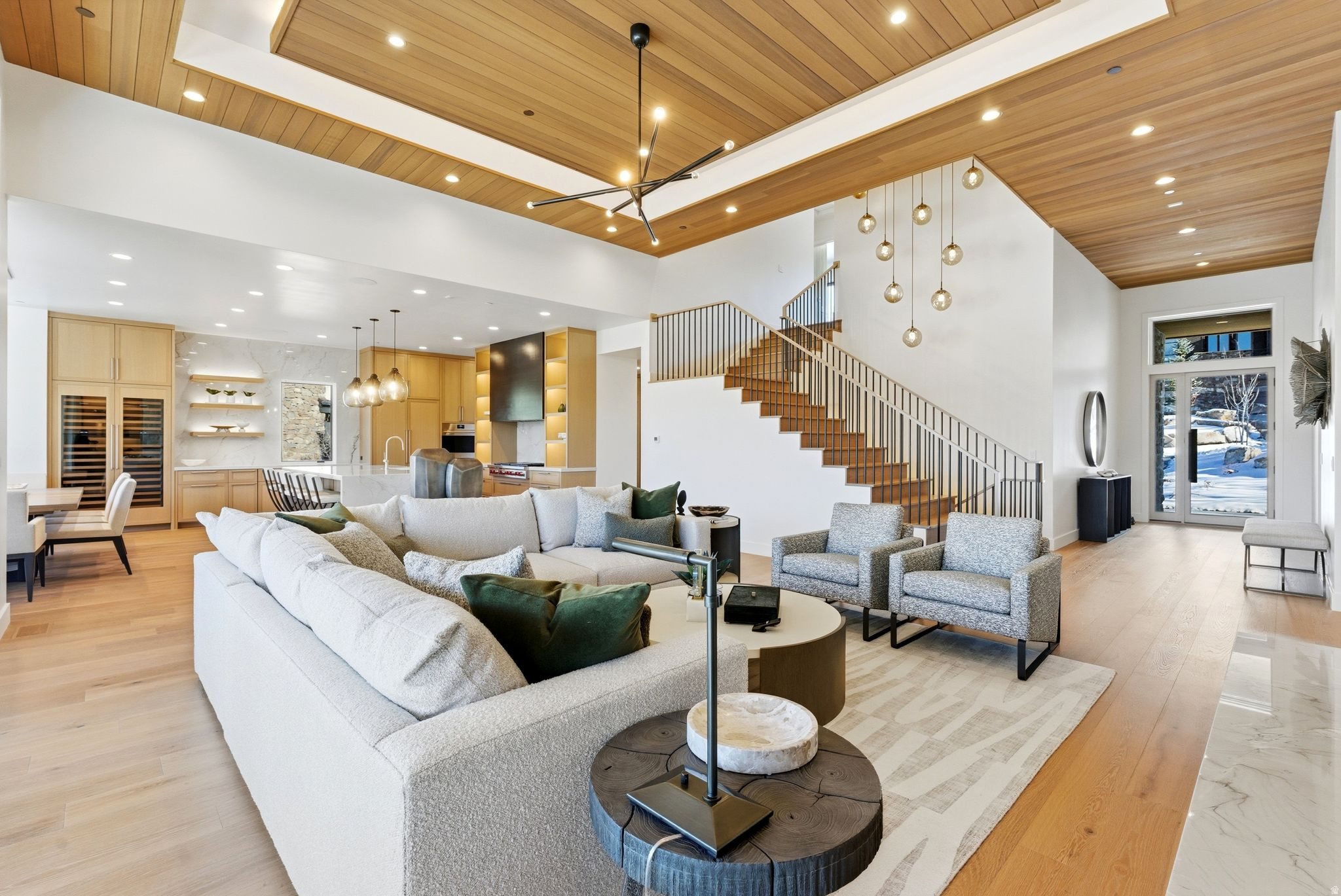 THE OAKS - Residential