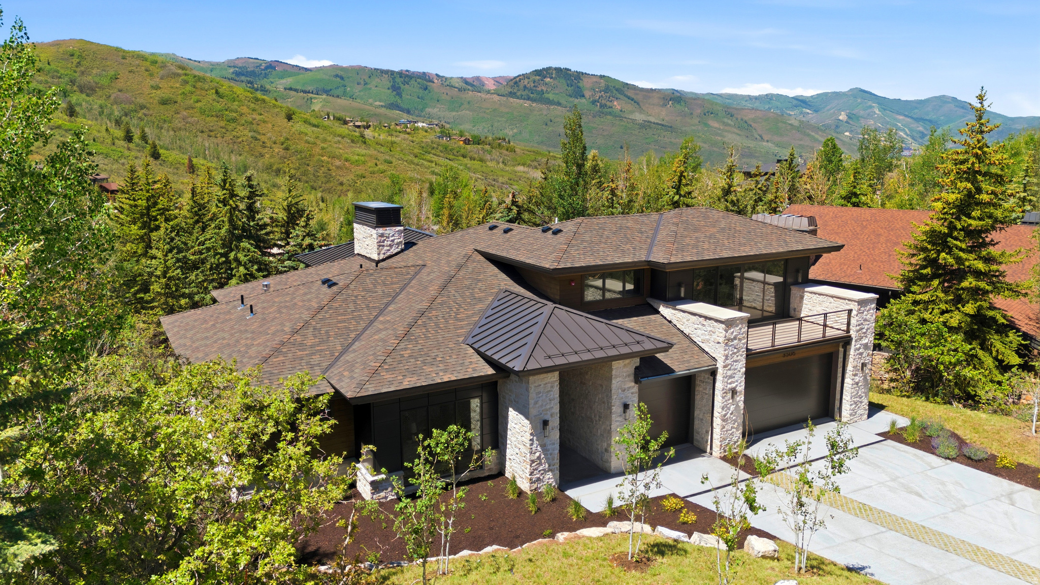 THE OAKS - Residential