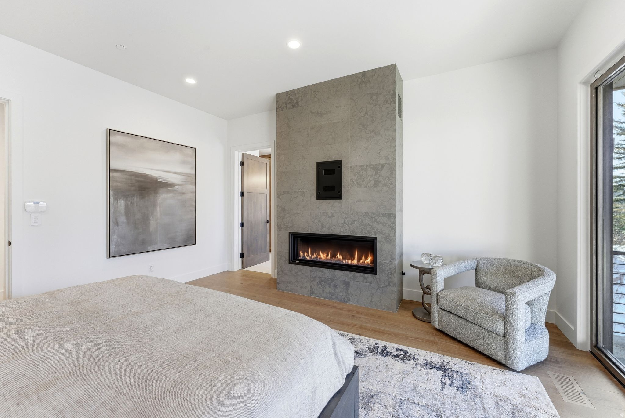 THE OAKS - Residential