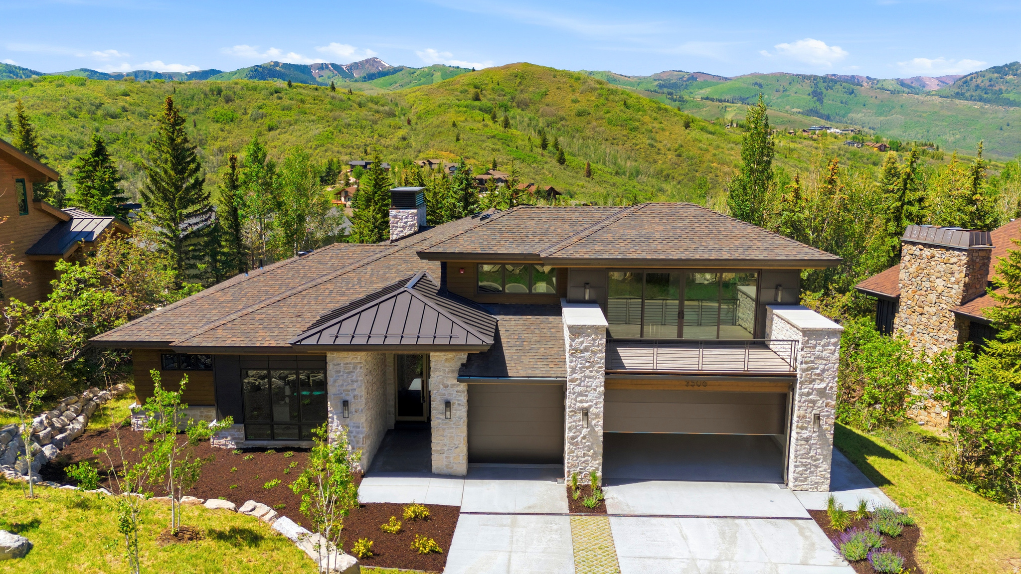 THE OAKS - Residential