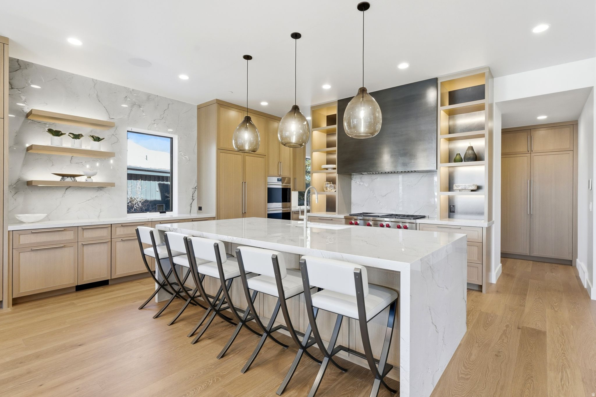 THE OAKS - Residential