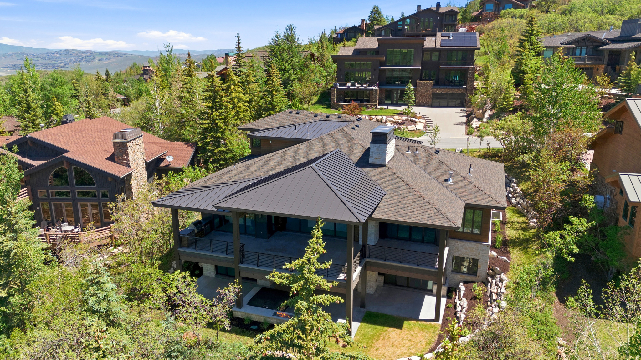 THE OAKS - Residential