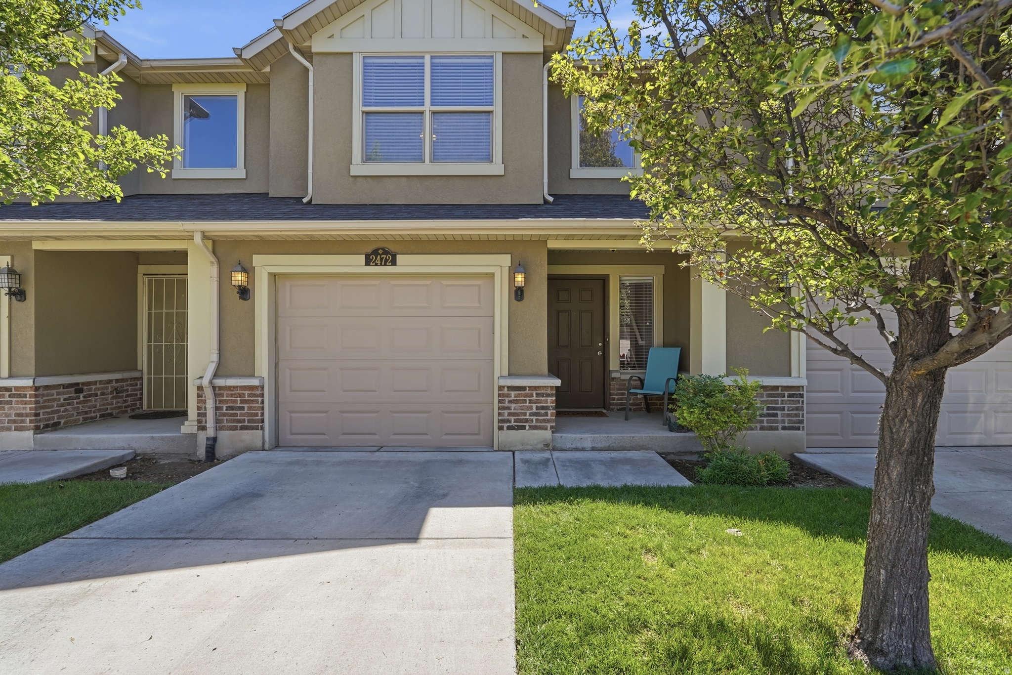 Welcome home to this well kept 2-bedroom, 2.5-bath townhome in West Haven! With a functional layout, a private one car garage, and low maintenance living, this place just makes sense. Whether you're a first time buyer or looking to simplify, 2472 Andover Street checks the boxes without the fuss. Come see it before it's gone!