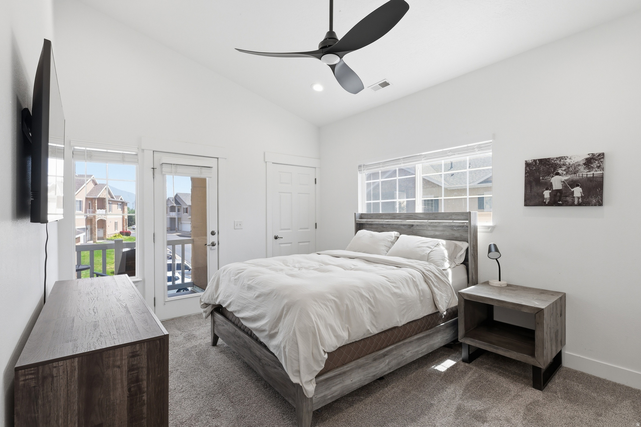 CANYON MEADOW - Residential
