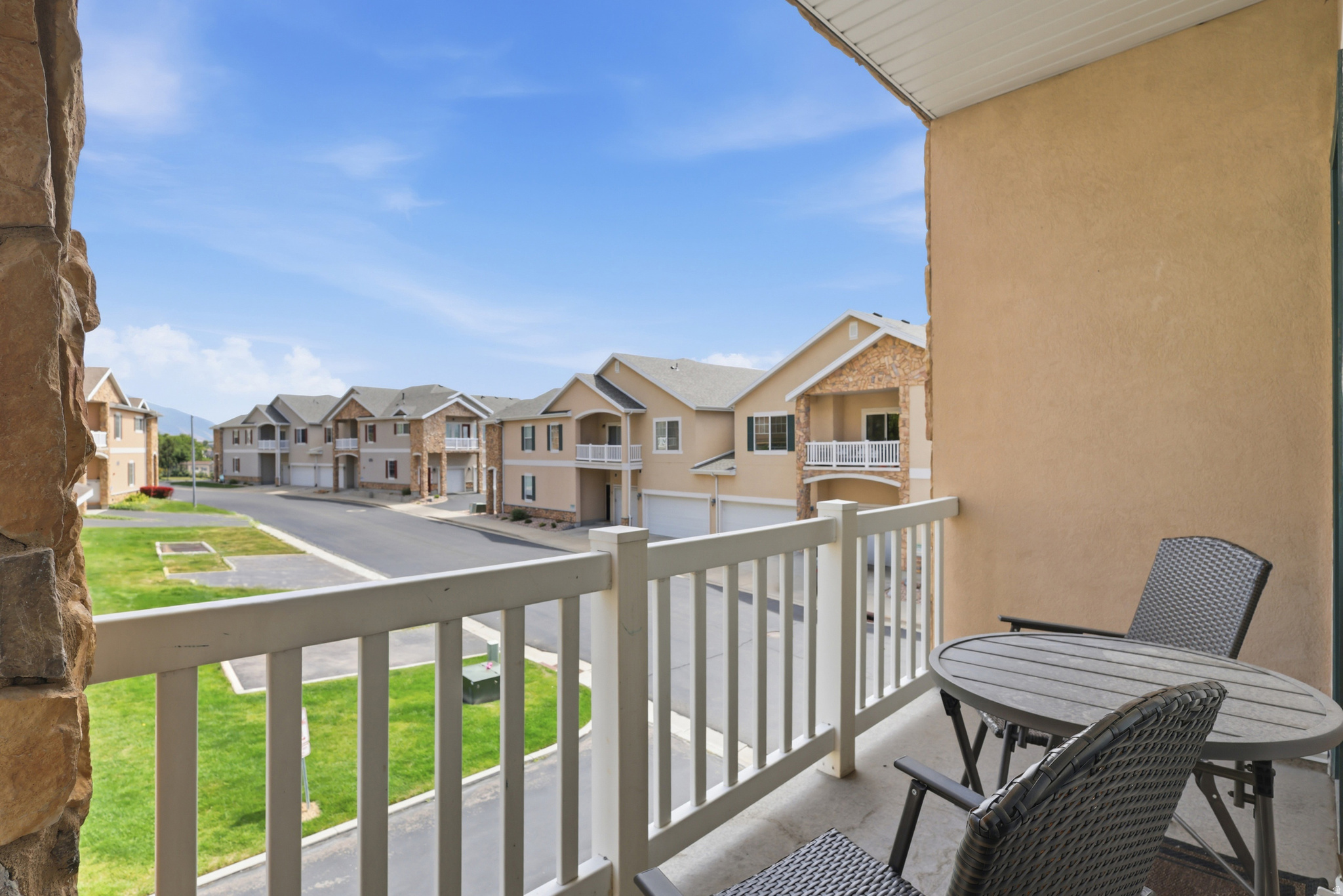 CANYON MEADOW - Residential