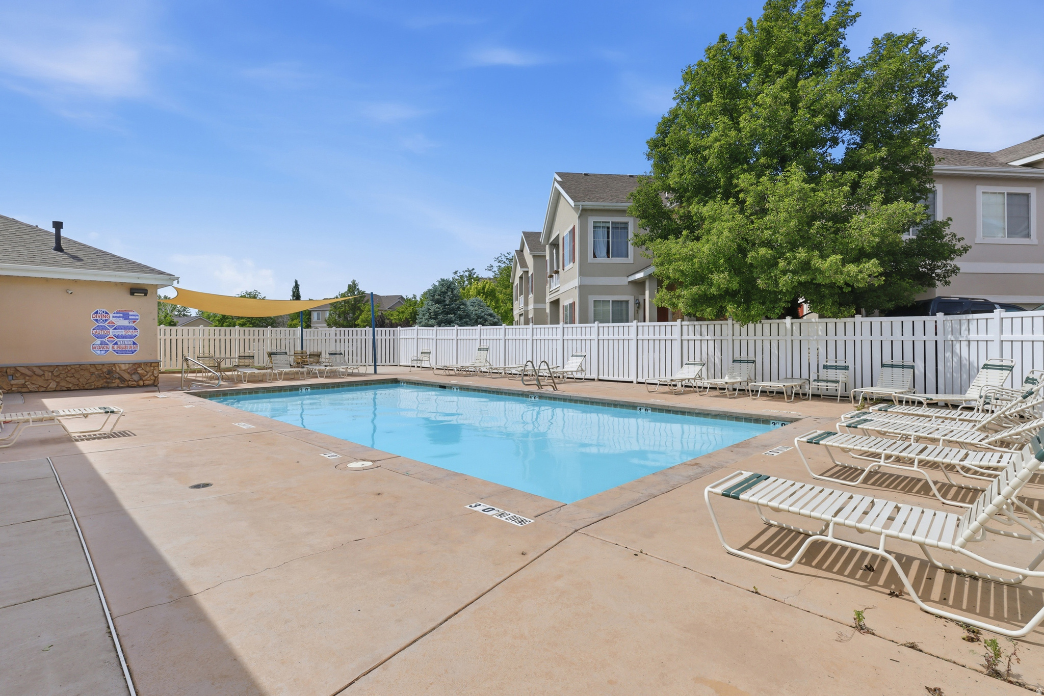 CANYON MEADOW - Residential