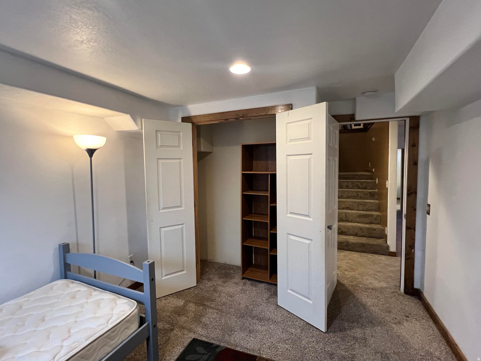 COUNTRY ROAD HAVEN - Residential