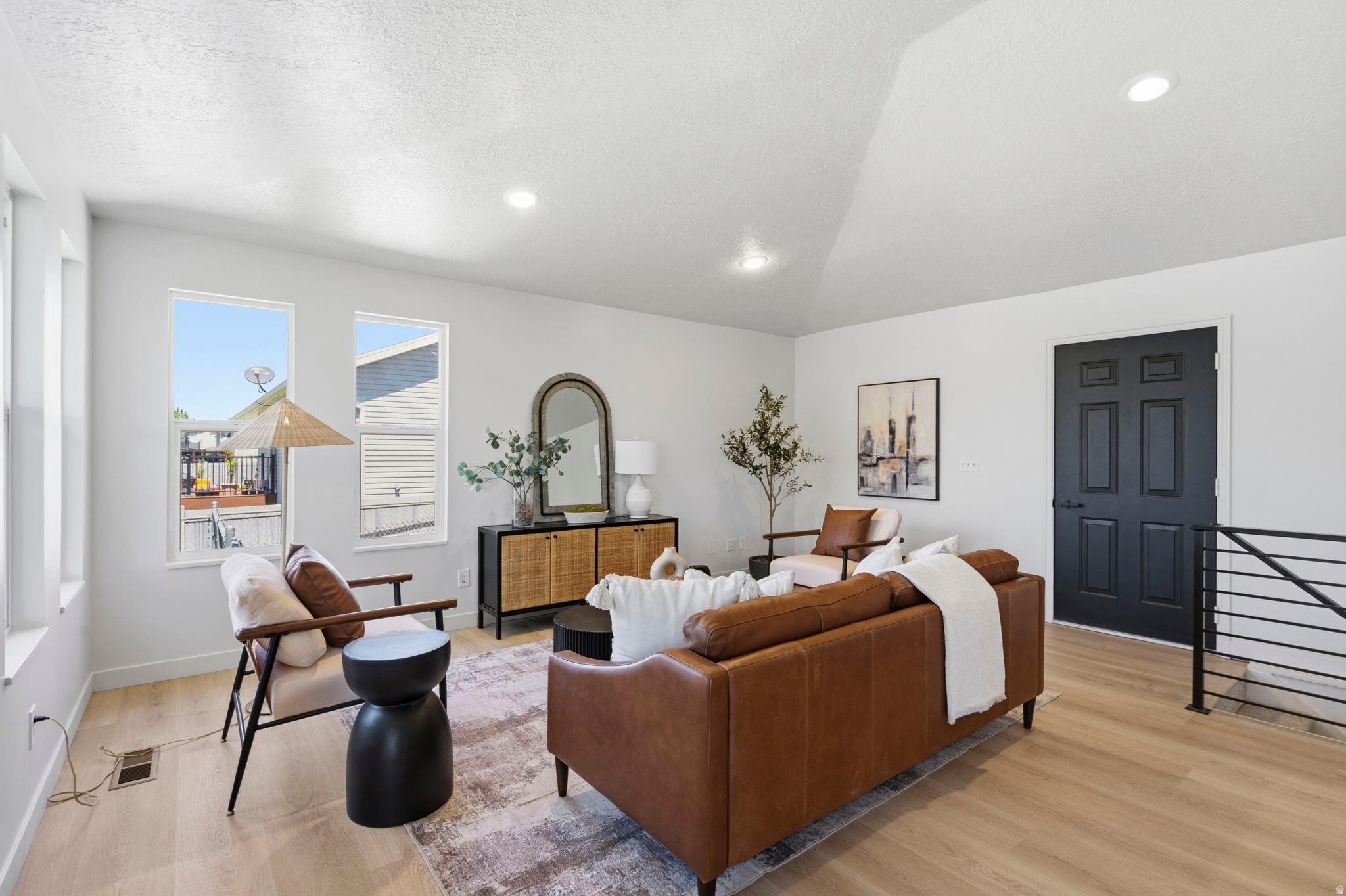 MAPLEWOOD - Residential