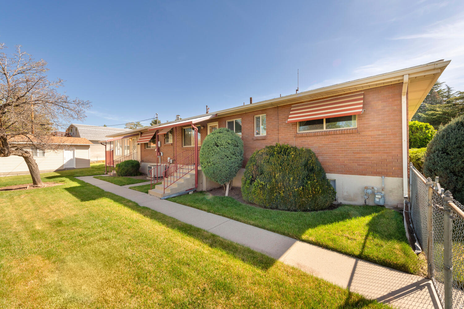 LOUISE GARDENS - Residential