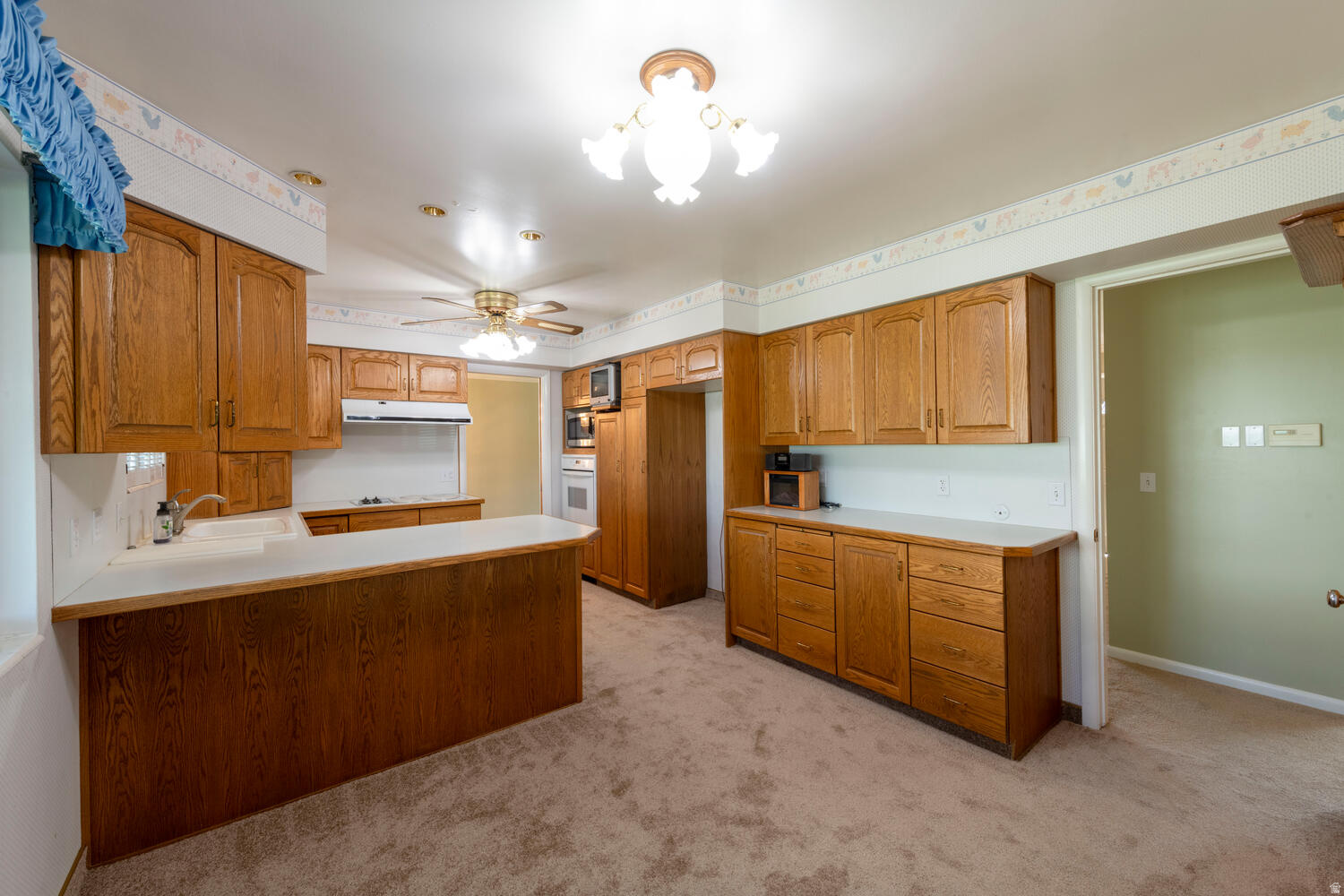 LOUISE GARDENS - Residential