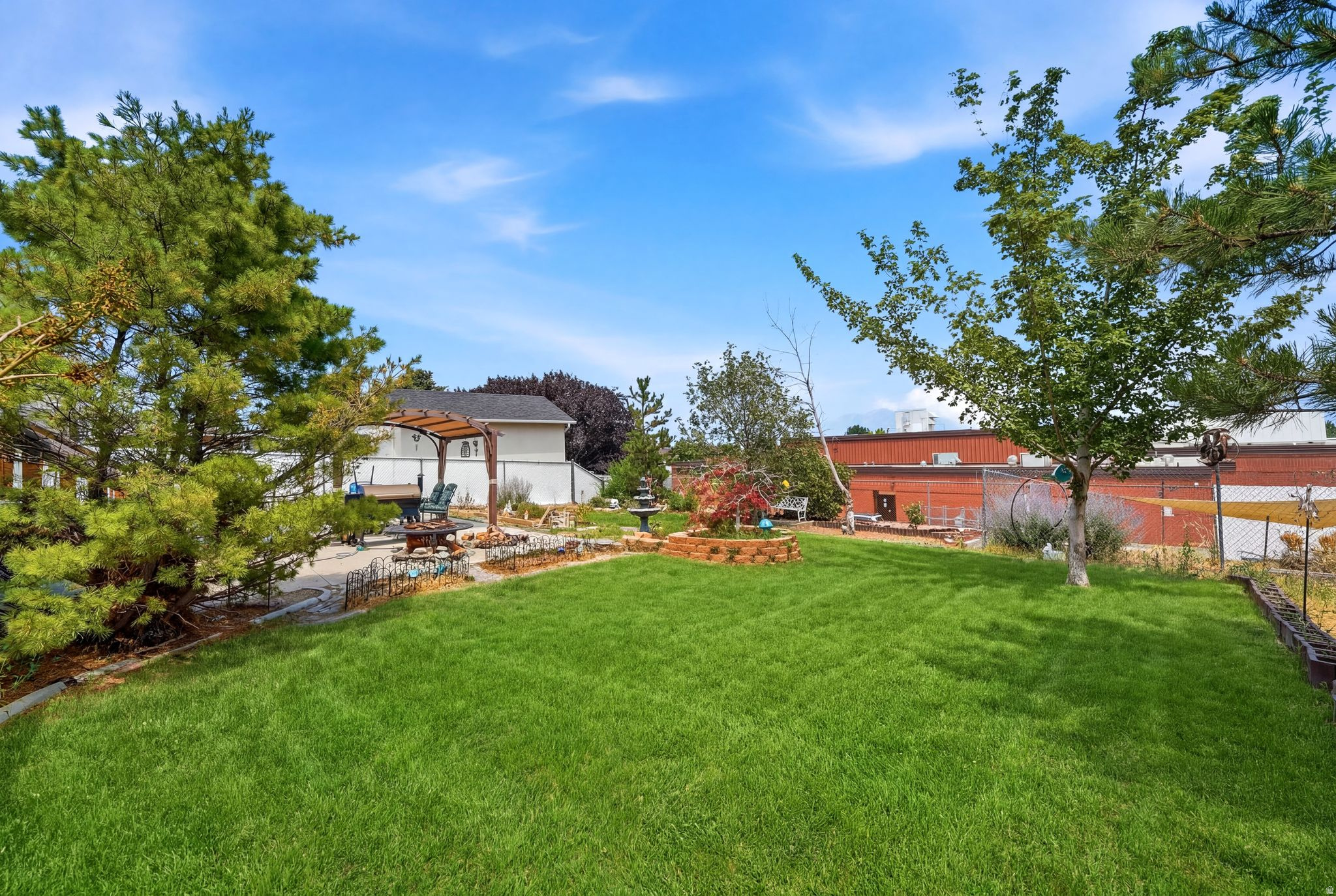 ELK RUN - Residential