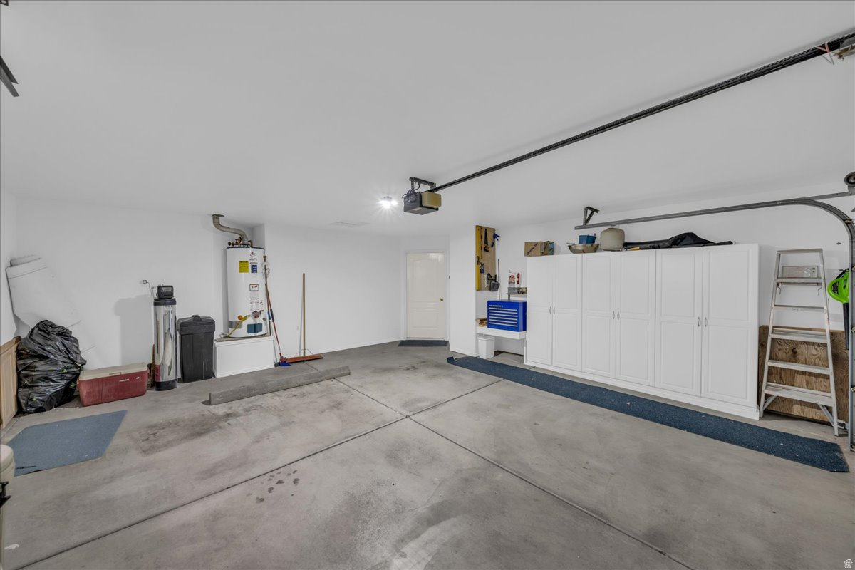 WEST SPRINGS - Residential