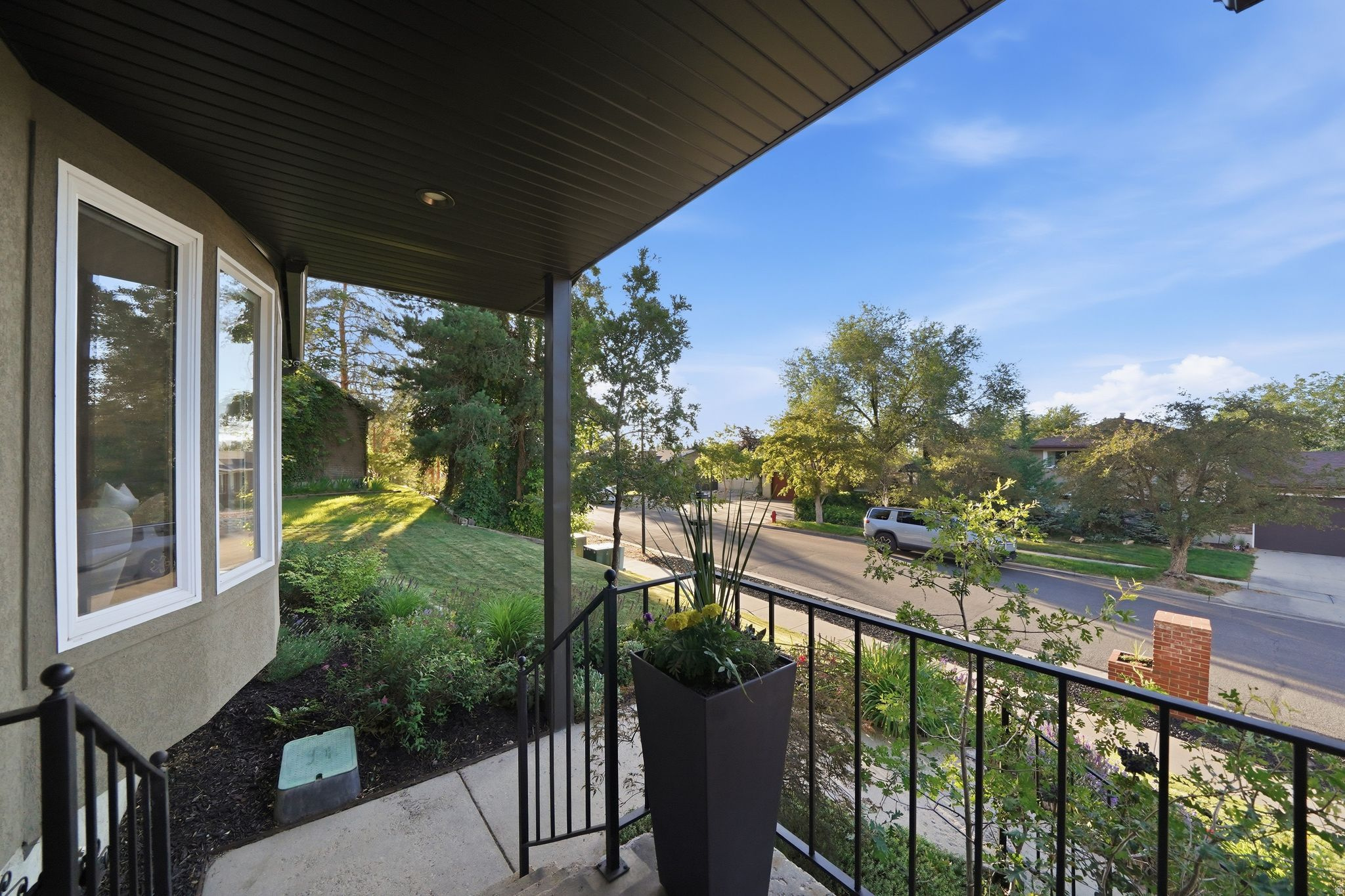 SUNRISE - Residential