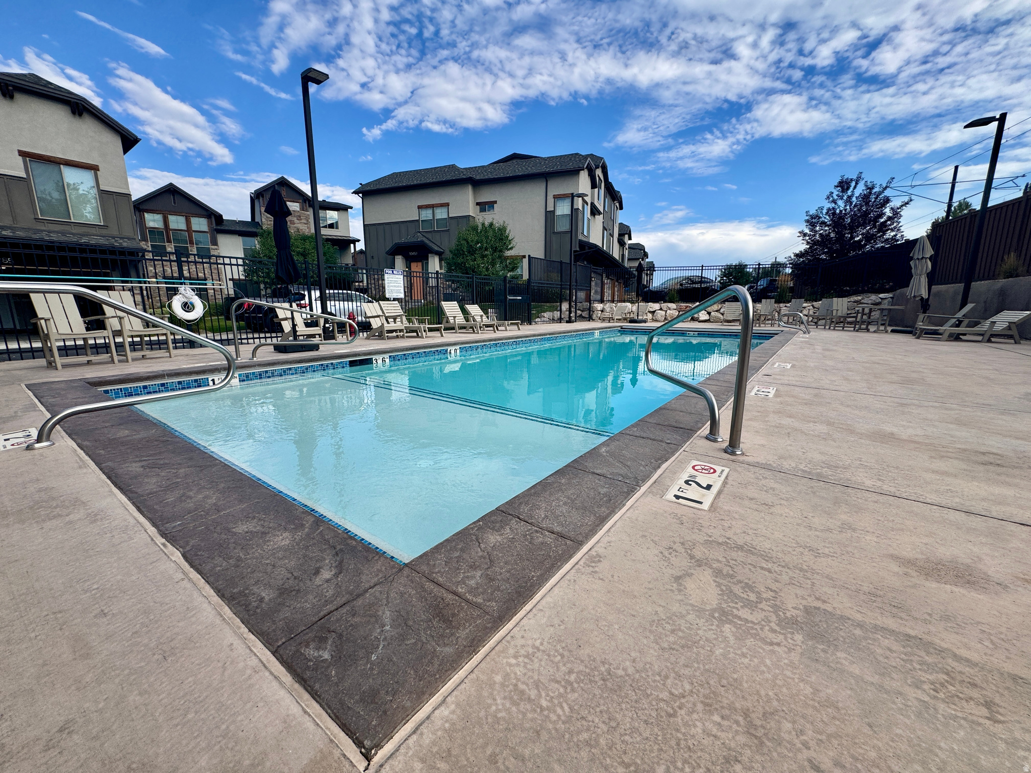 RED SAGE - Residential