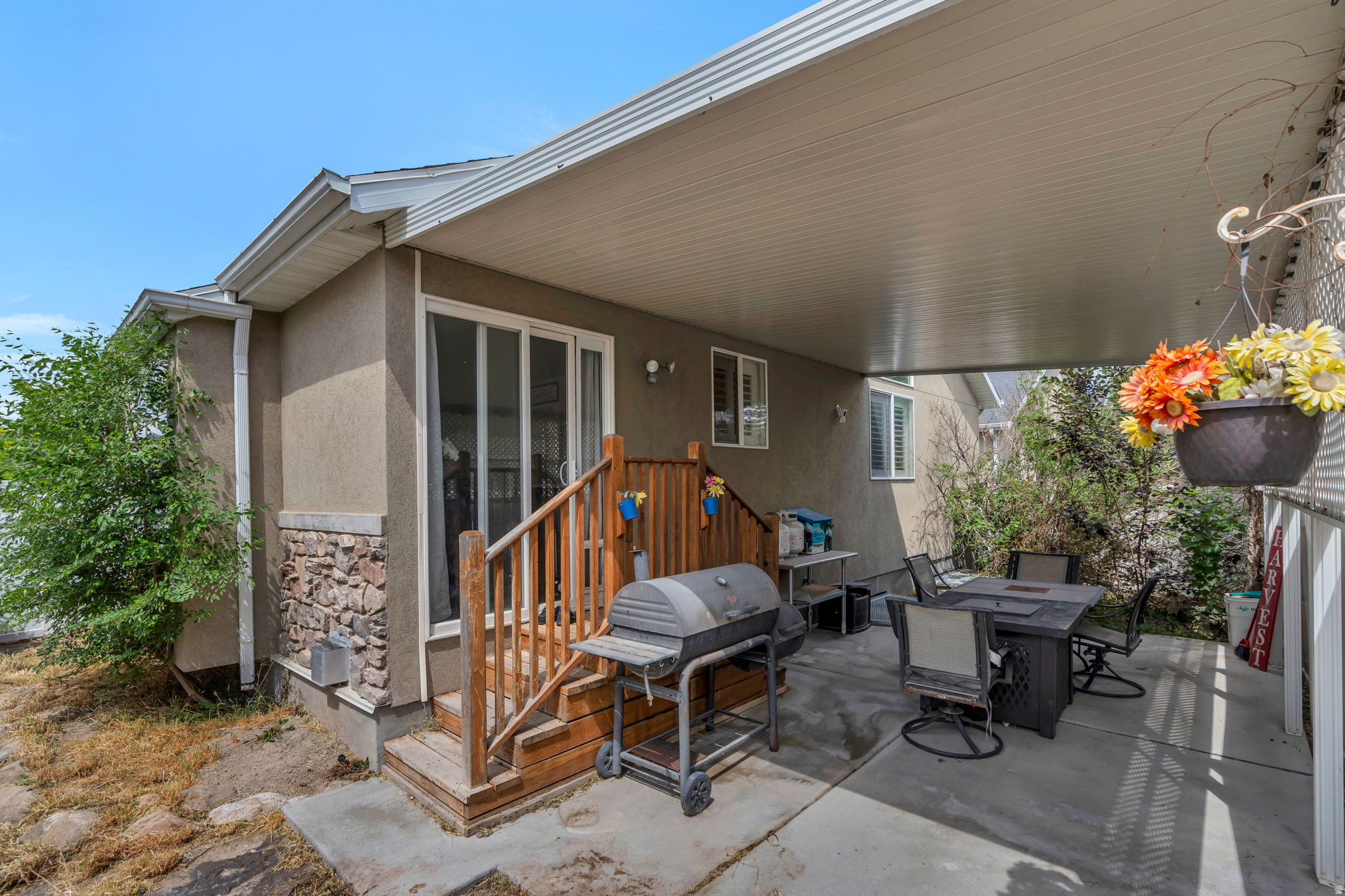 DOVE MEADOWS - Residential
