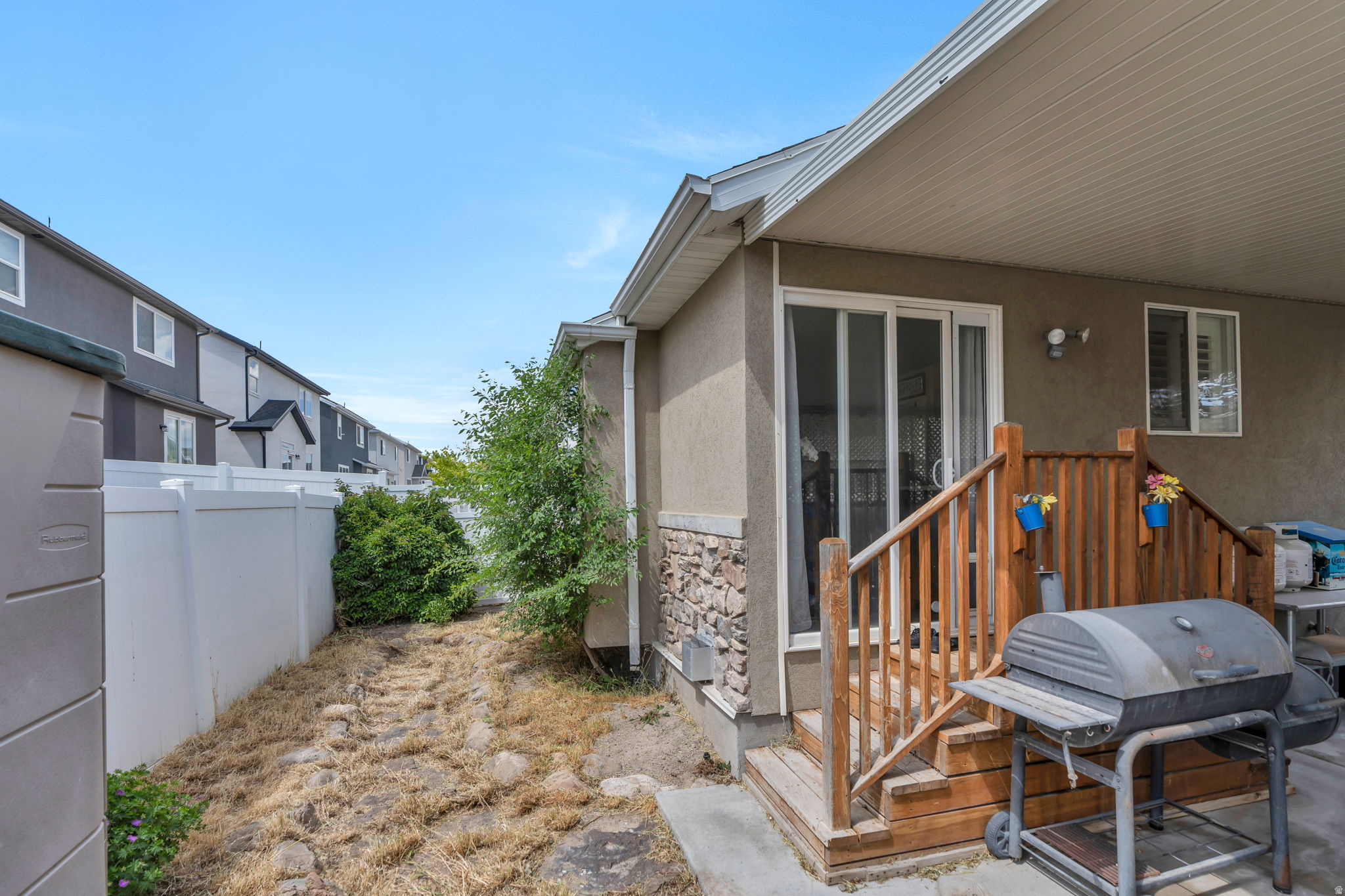 DOVE MEADOWS - Residential