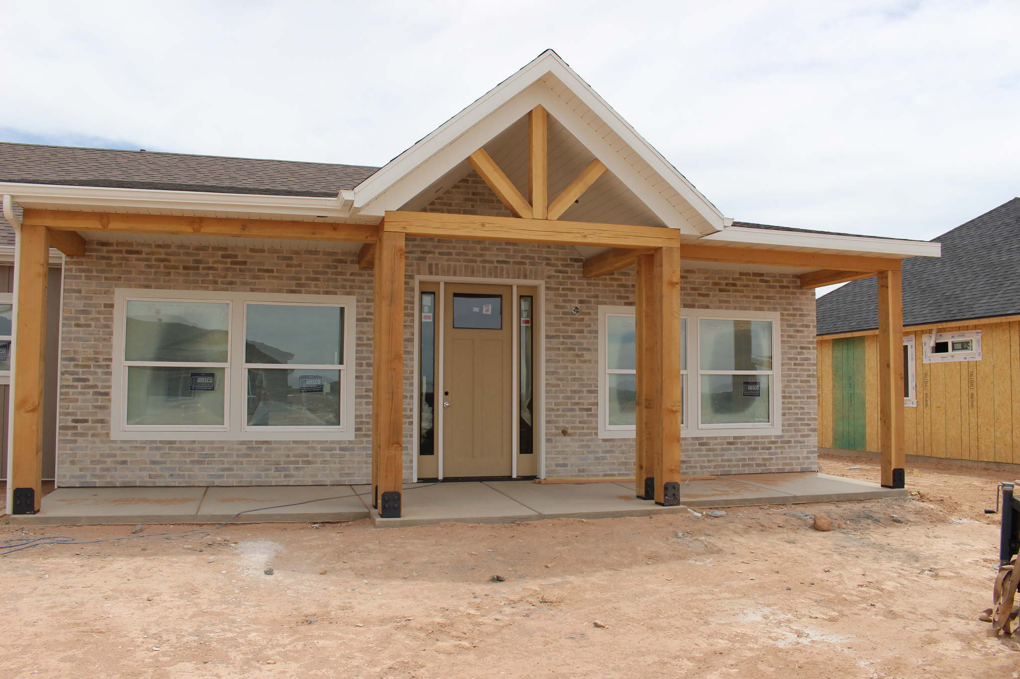IRON CREST - Residential