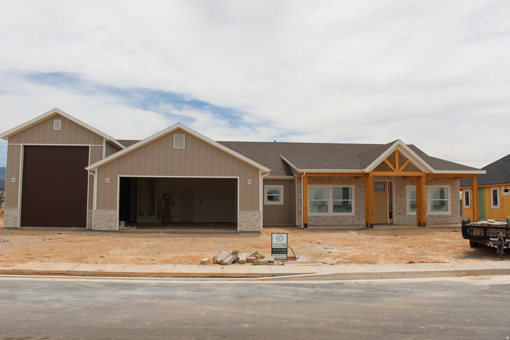 IRON CREST - Residential