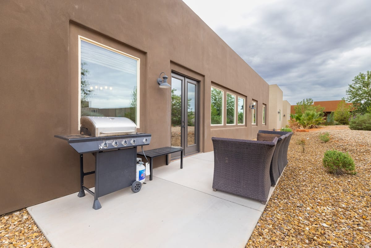 RETREAT AT SAND HOLLOW RESORT - Residential