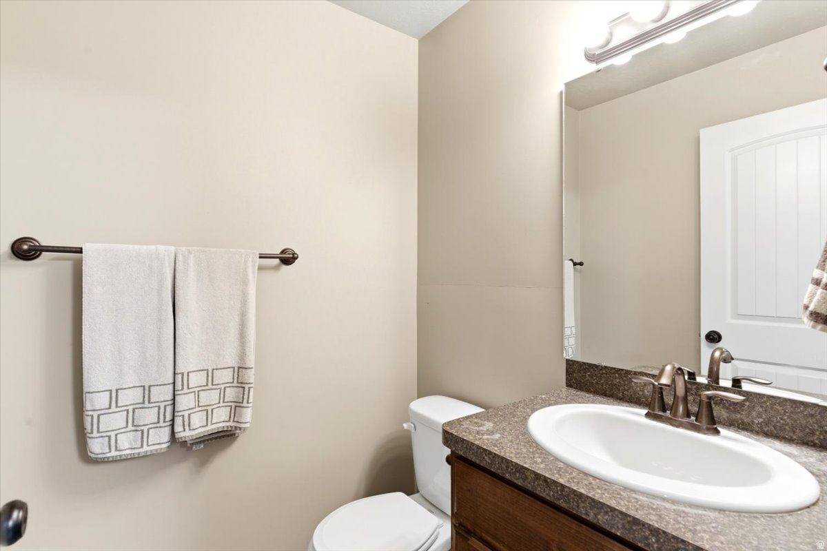 CAMELOT COVE - Residential