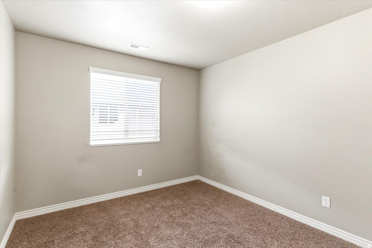 CAMELOT COVE - Residential