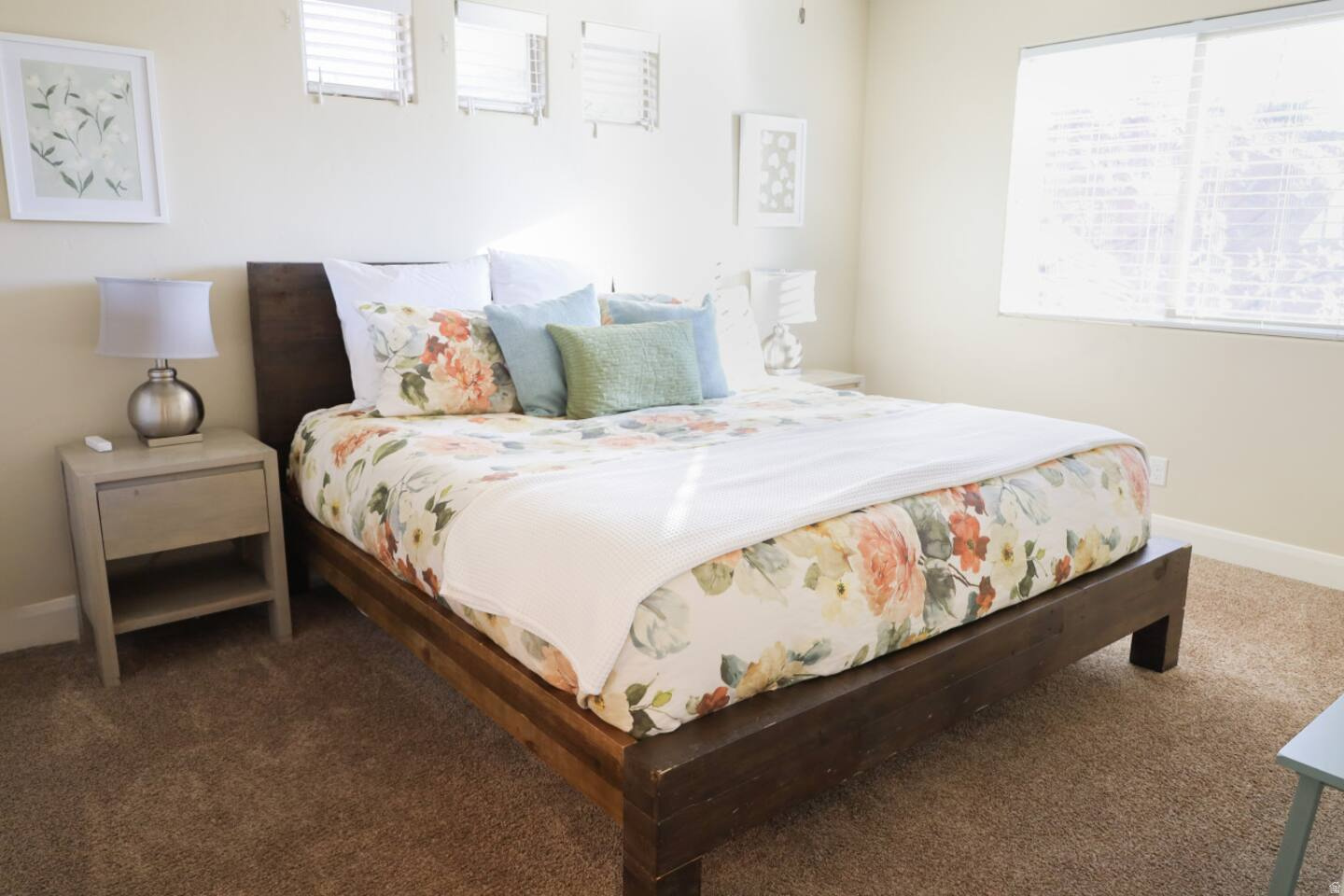 CORAL RIDGE TOWNHOMES PH 3-C - Residential
