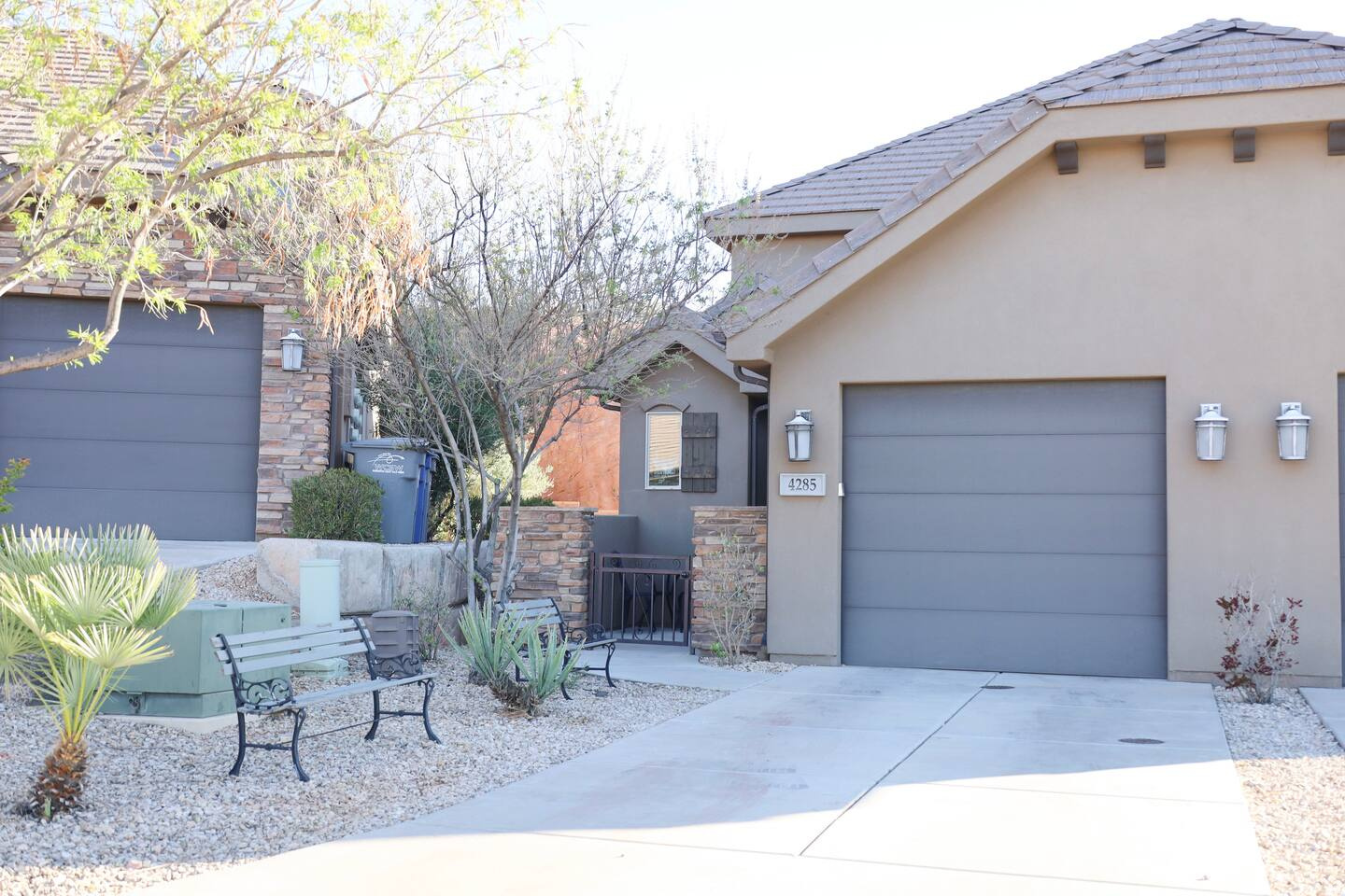 CORAL RIDGE TOWNHOMES PH 3-C - Residential