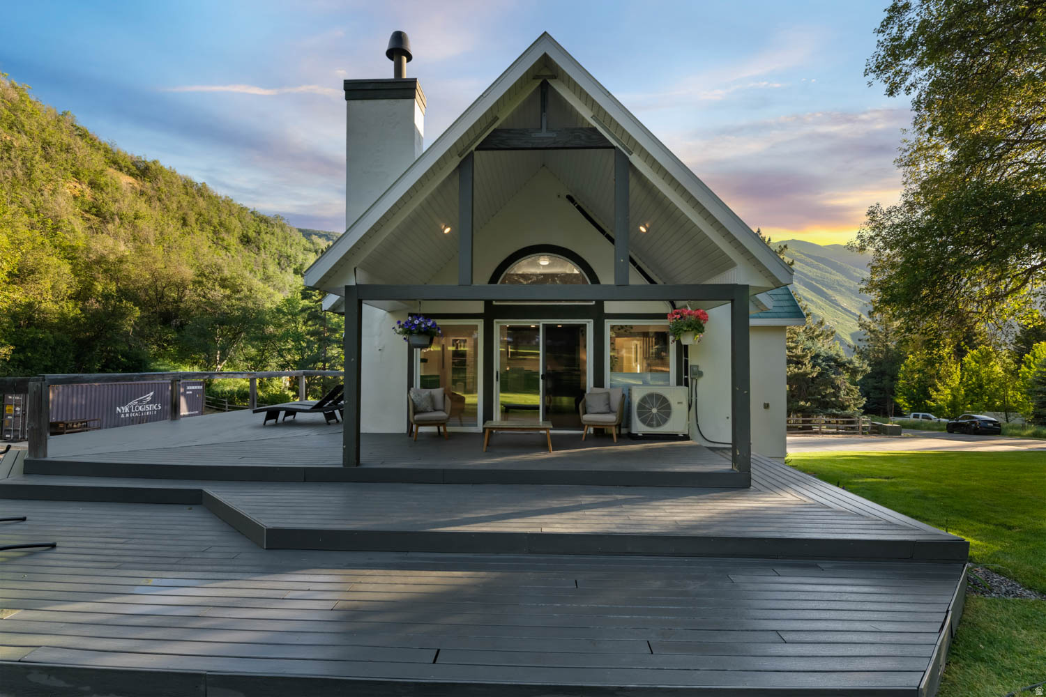 COVERED BRIDGE - Residential