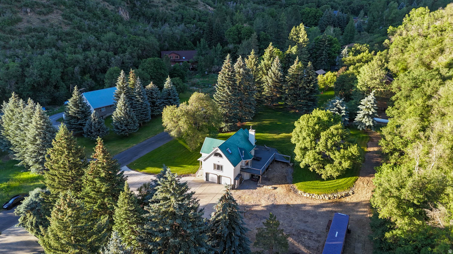 COVERED BRIDGE - Residential