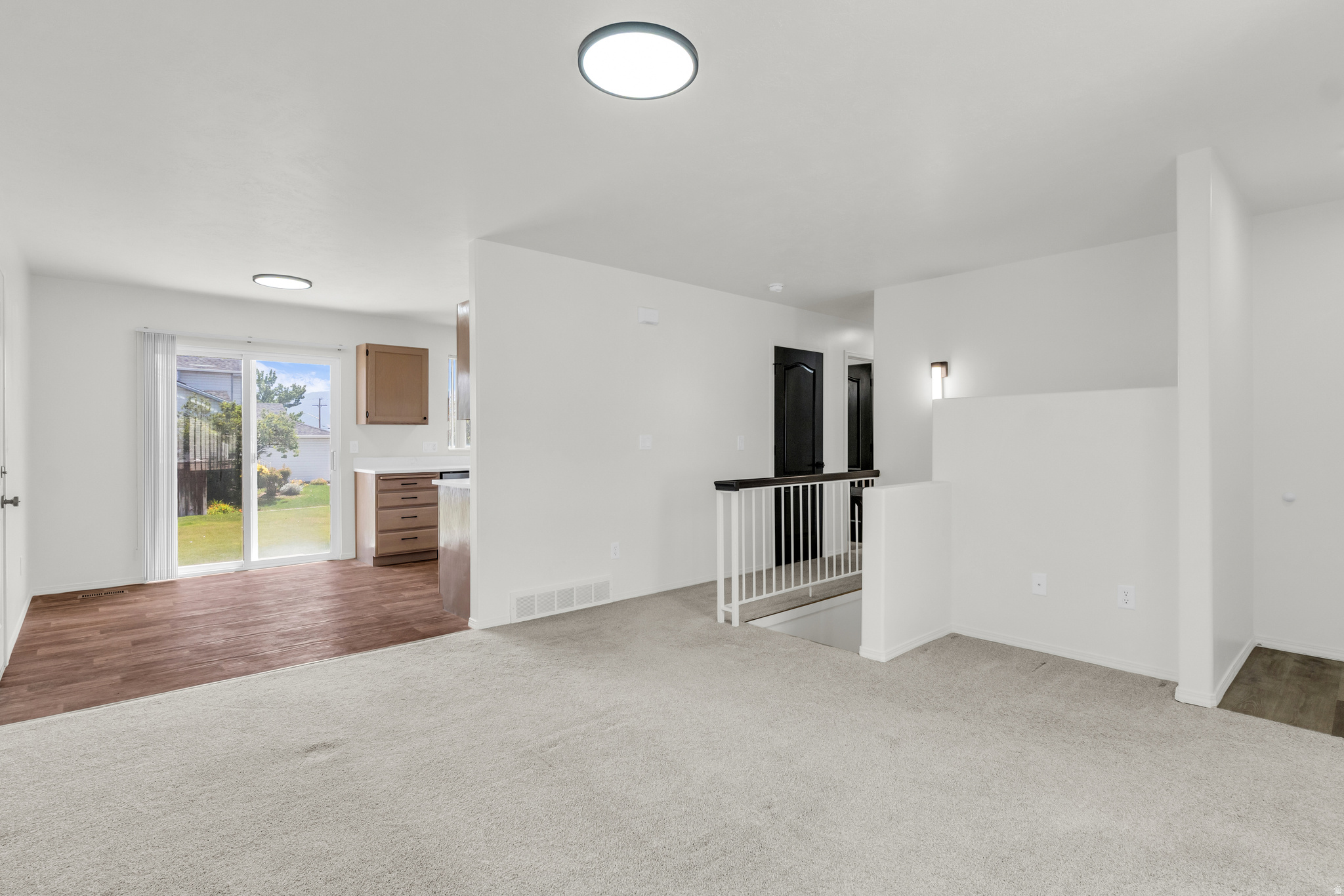 CHERRY HOLLOW - Residential