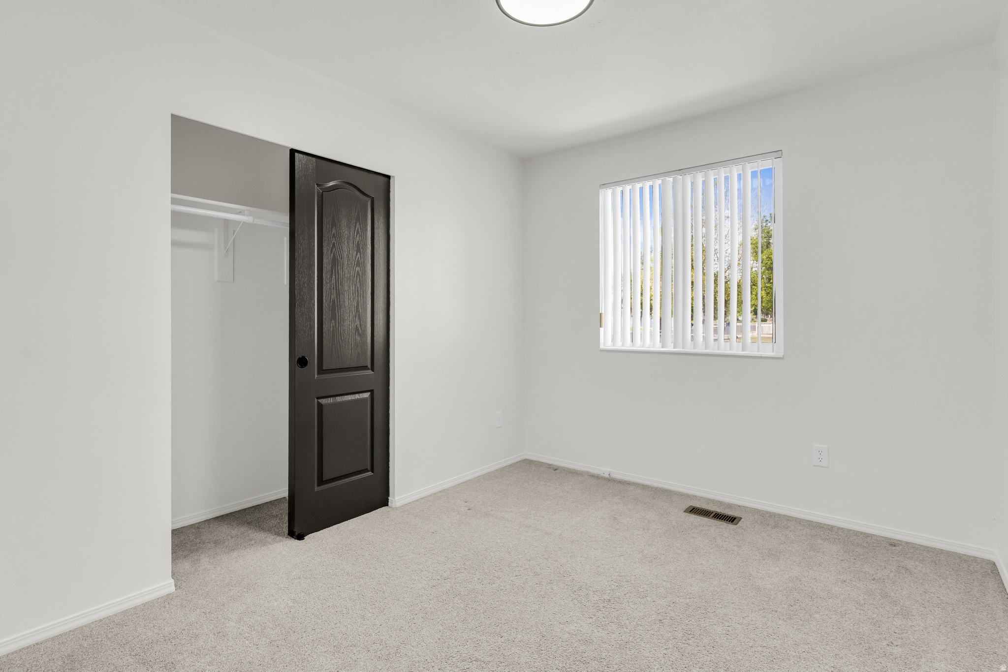 CHERRY HOLLOW - Residential