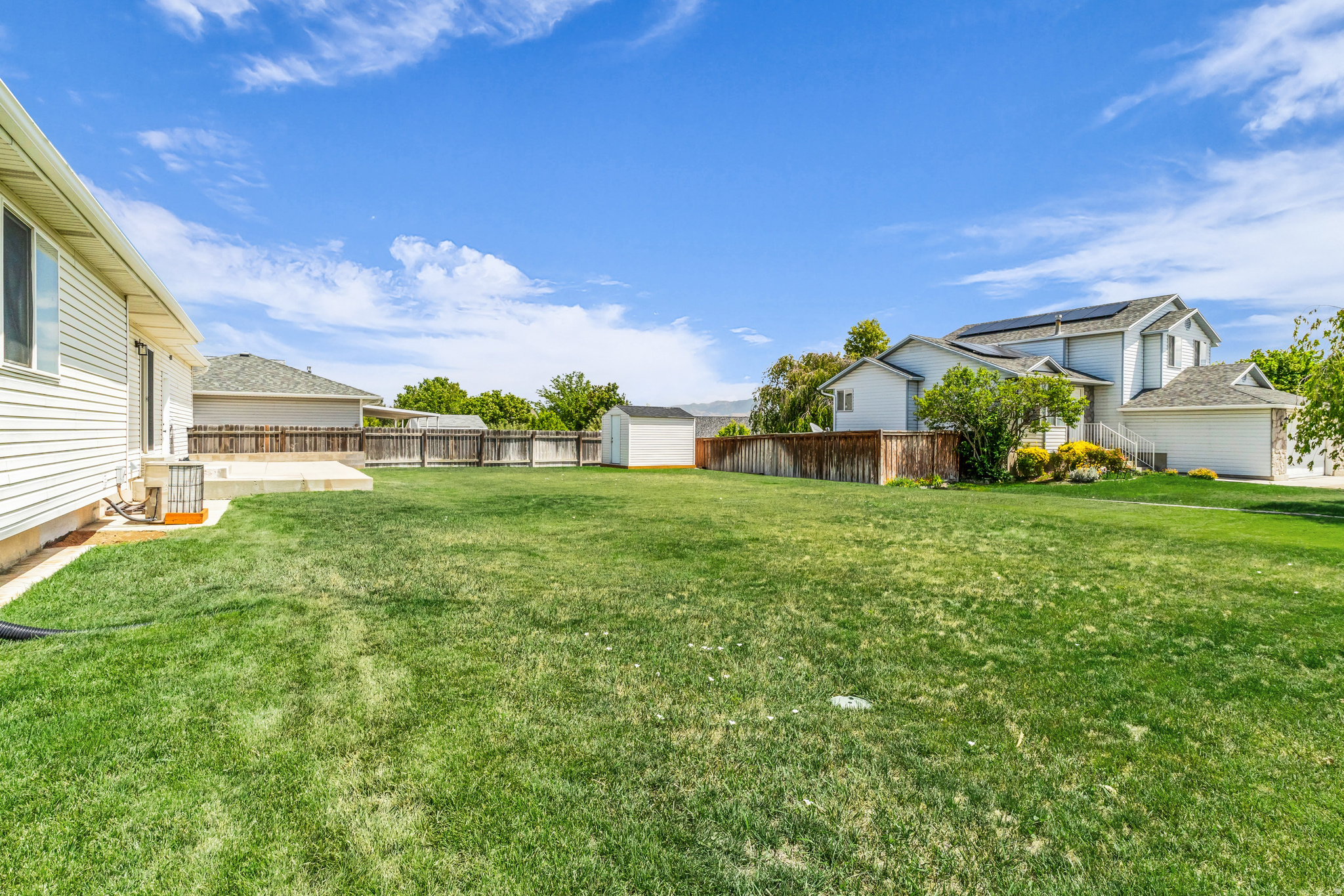 CHERRY HOLLOW - Residential