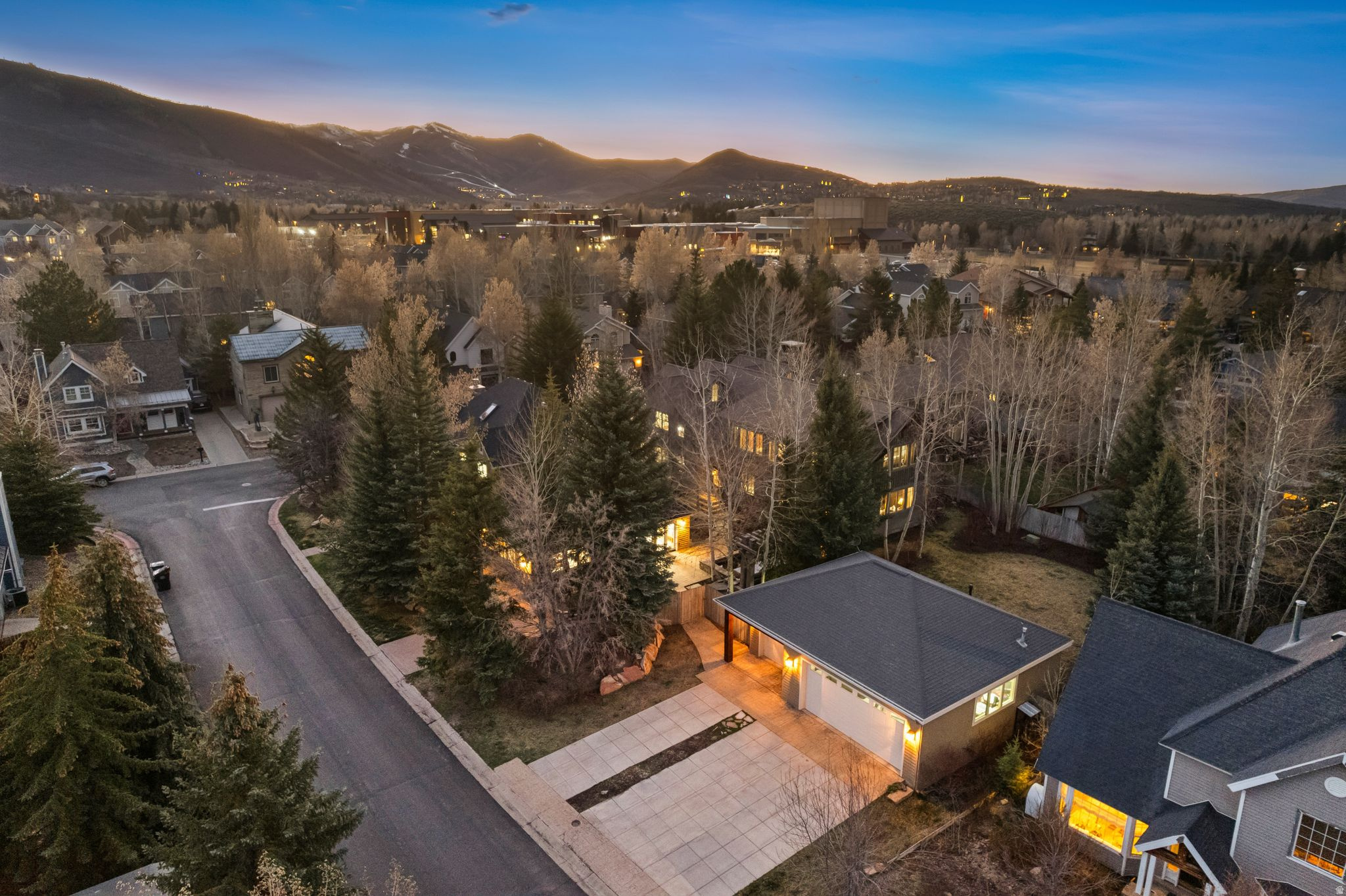 PROSPECTOR VILLAGE - Residential