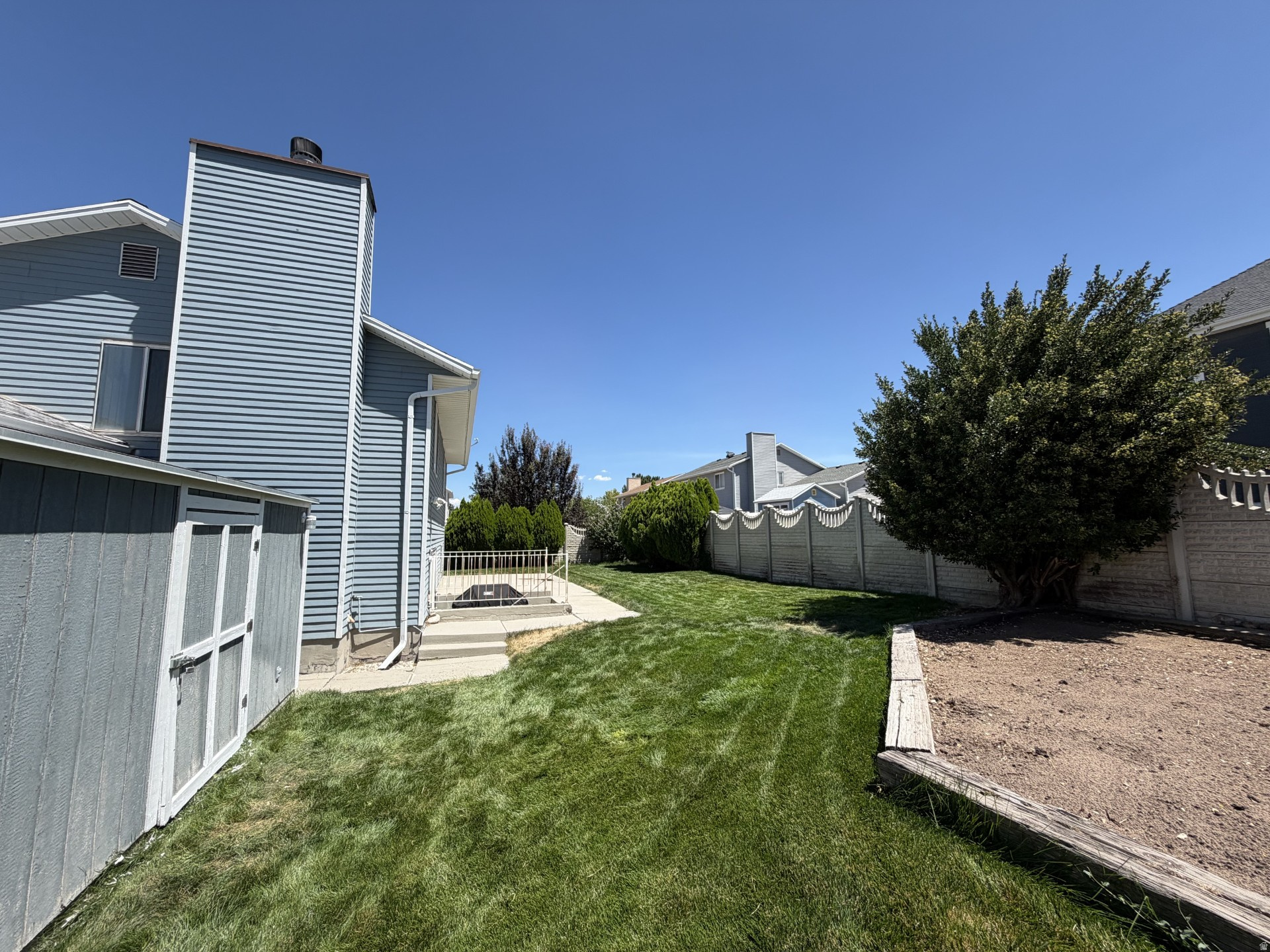 FALCONCREST - Residential